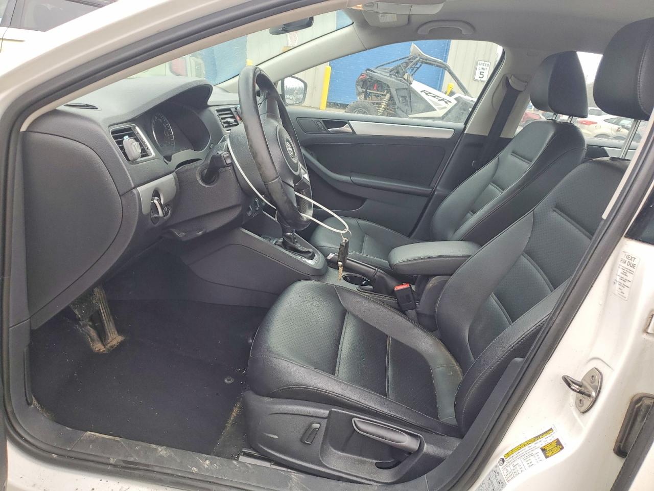 2013 Volkswagen Jetta White vin: 3VWDP7AJ3DM434555