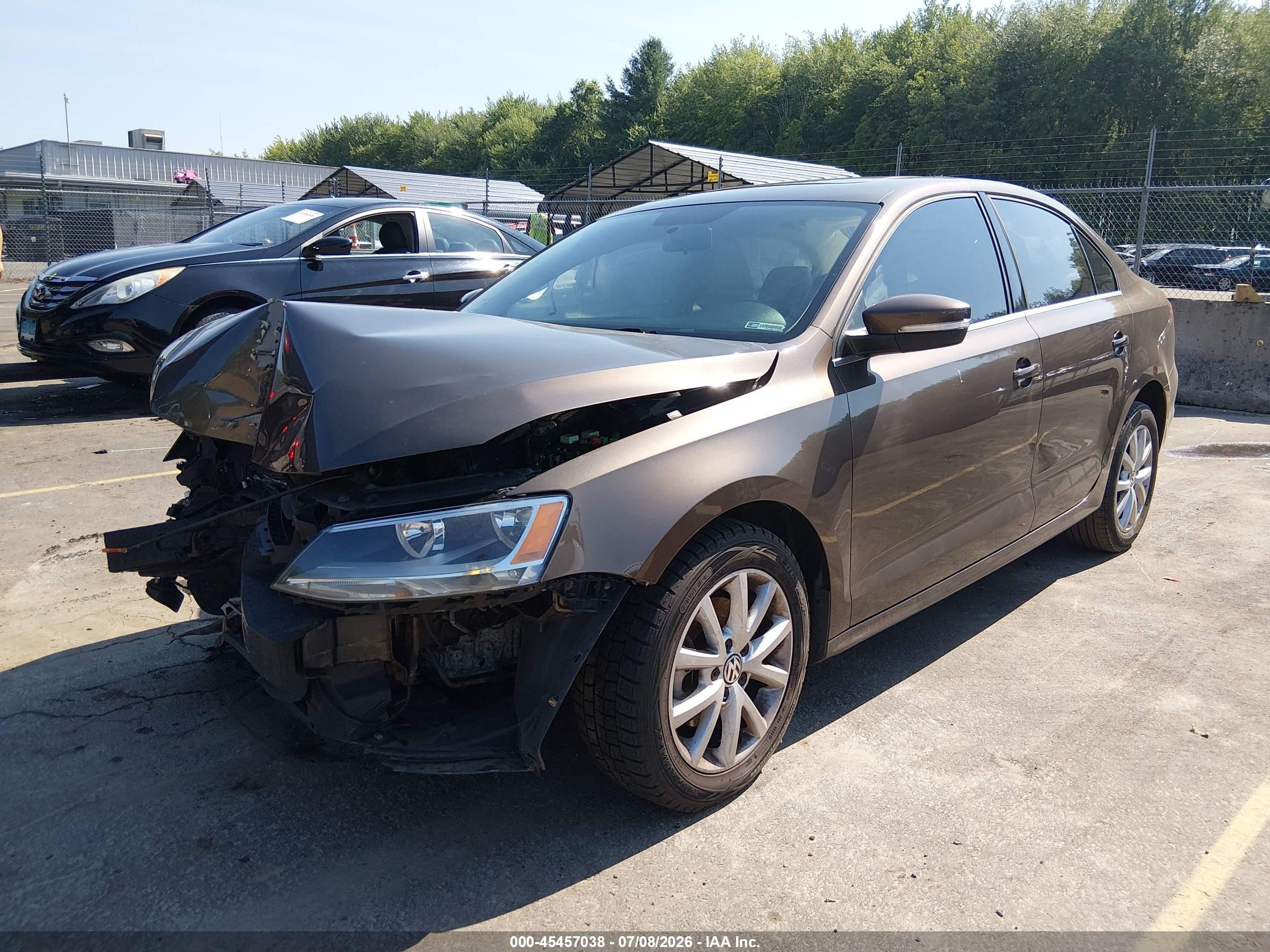 2013 Volkswagen Jetta 2.5l Se Brown vin: 3VWDP7AJ3DM450321