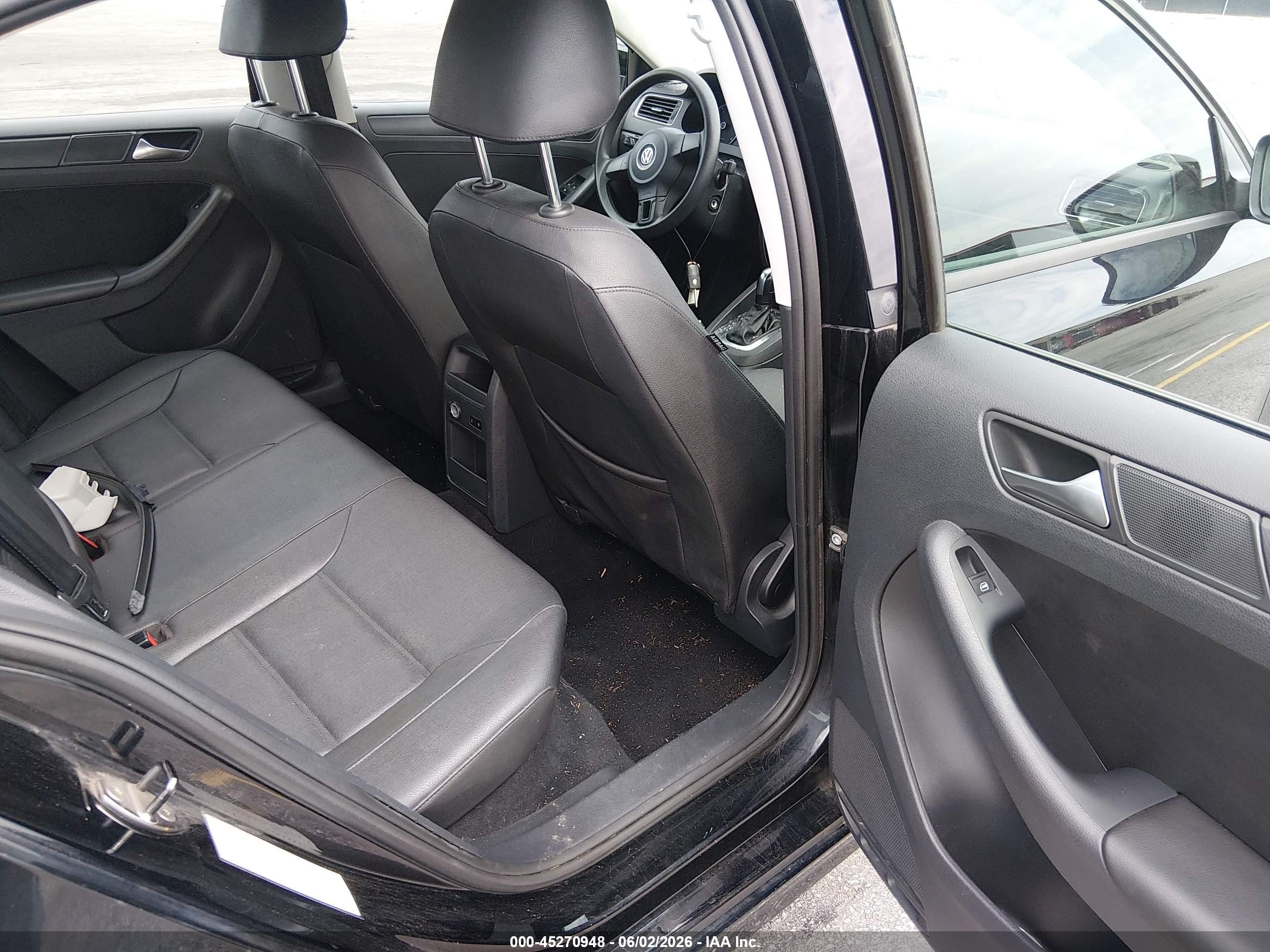 2012 Volkswagen Jetta 2.5l Se Черный vin: 3VWDP7AJ4CM110951