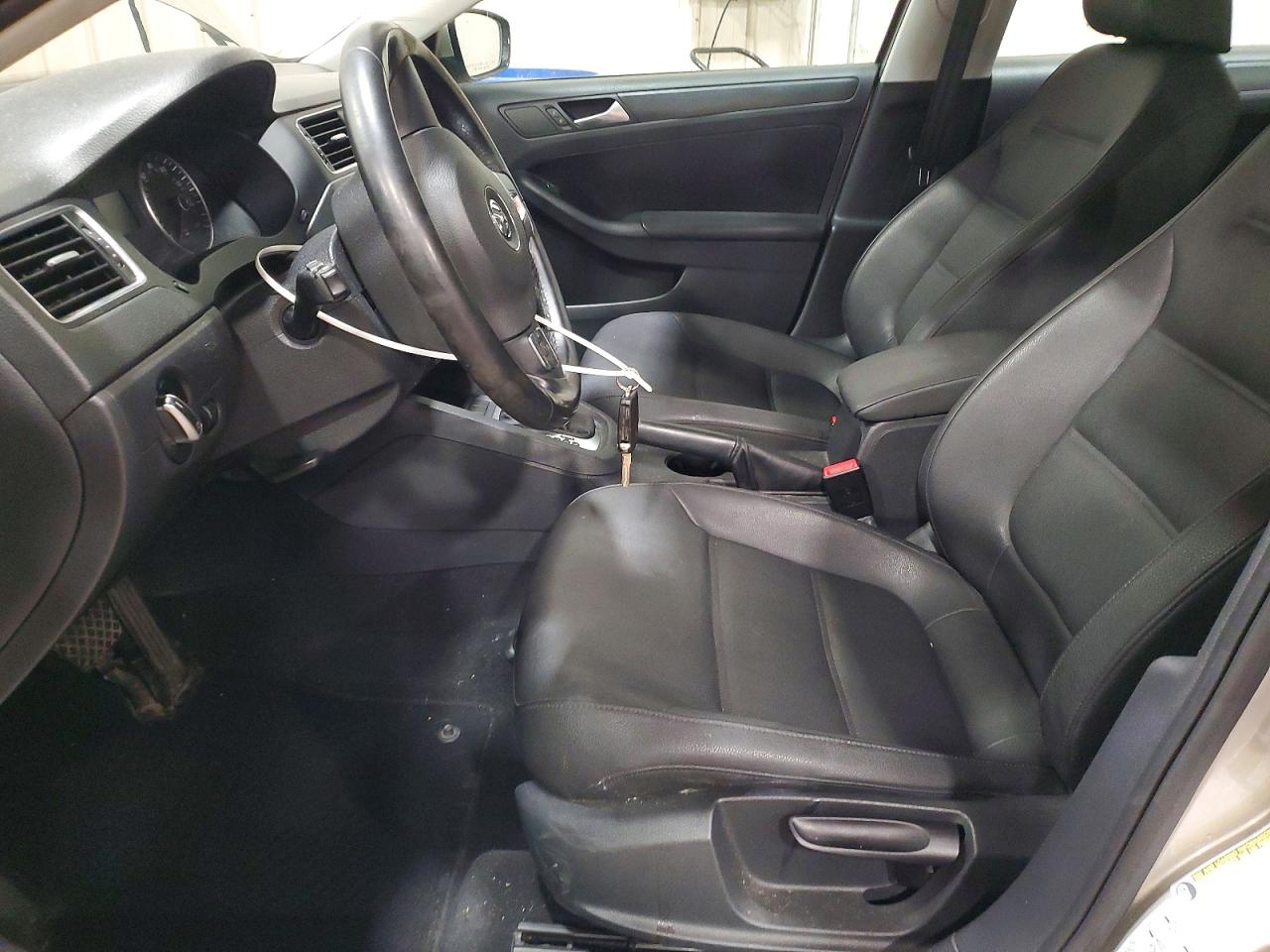 2012 Volkswagen Jetta Se Beige vin: 3VWDP7AJ4CM119763