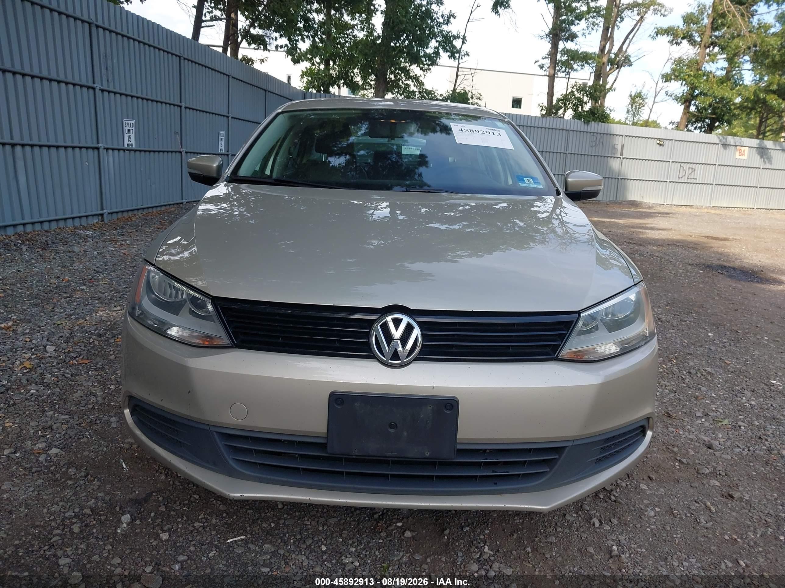 2012 Volkswagen Jetta 2.5l Se Tan vin: 3VWDP7AJ4CM119858