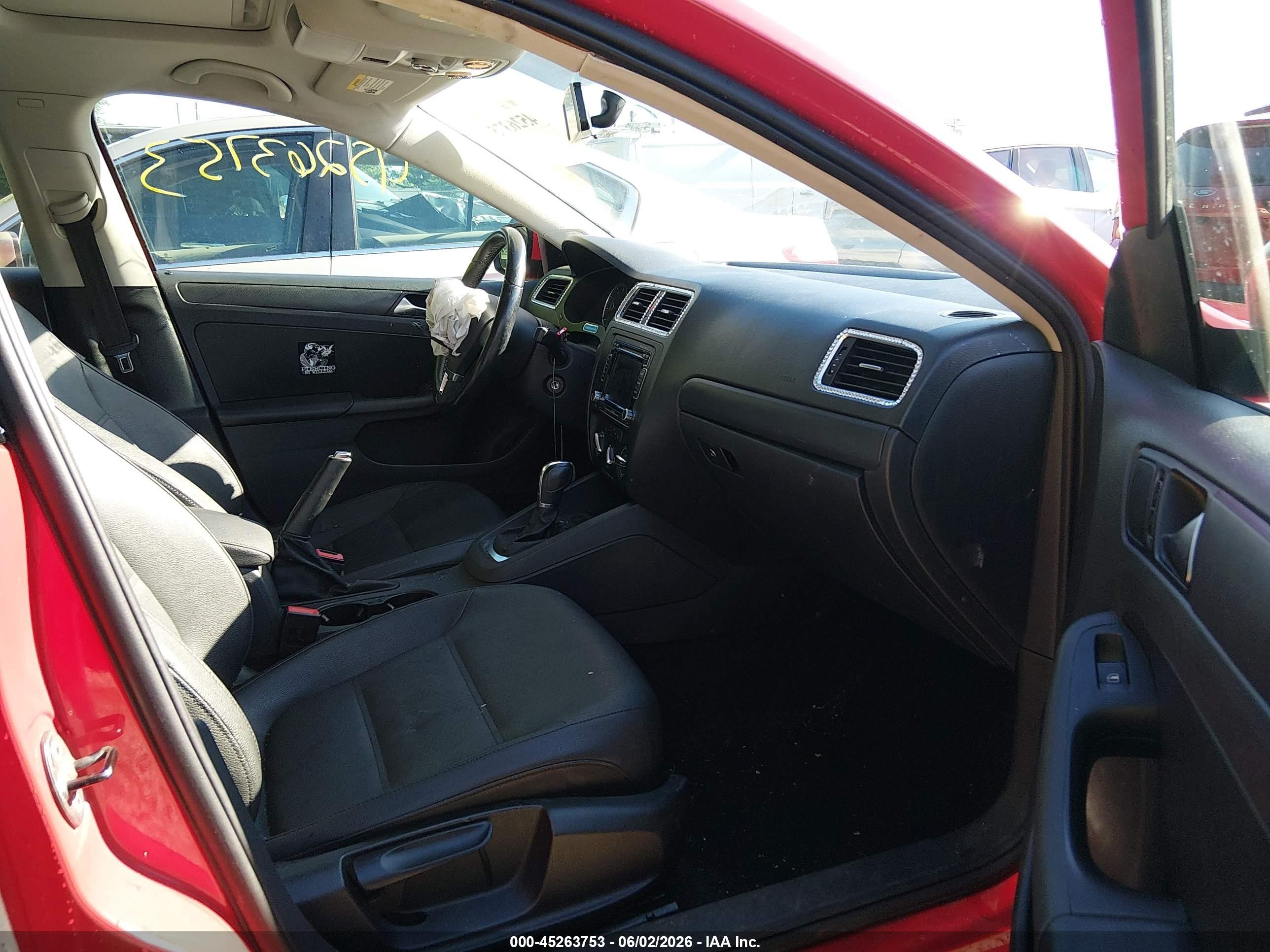 2012 Volkswagen Jetta 2.5l Se Red vin: 3VWDP7AJ4CM300989