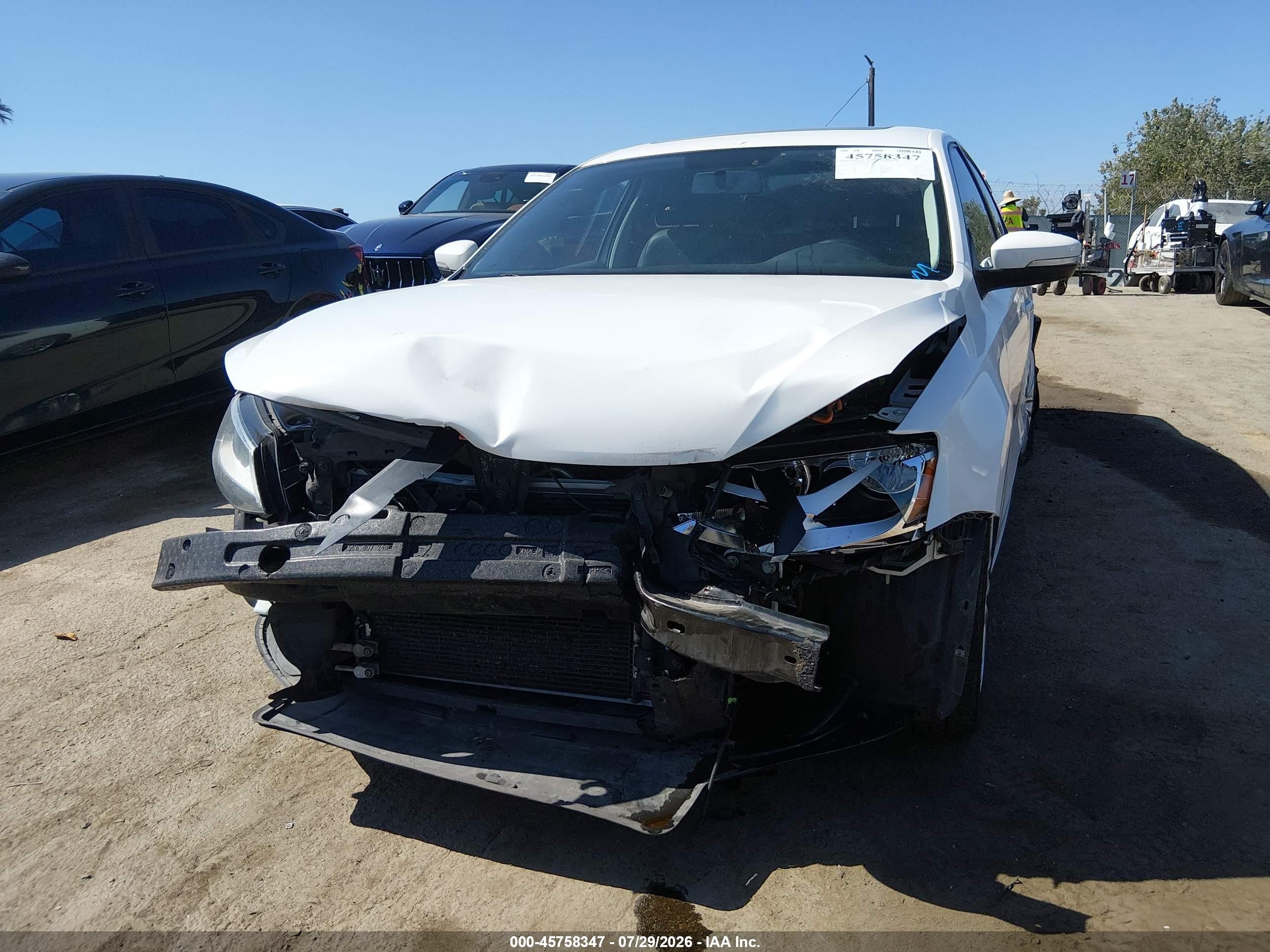 2012 Volkswagen Jetta 2.5l Se White vin: 3VWDP7AJ4CM308722