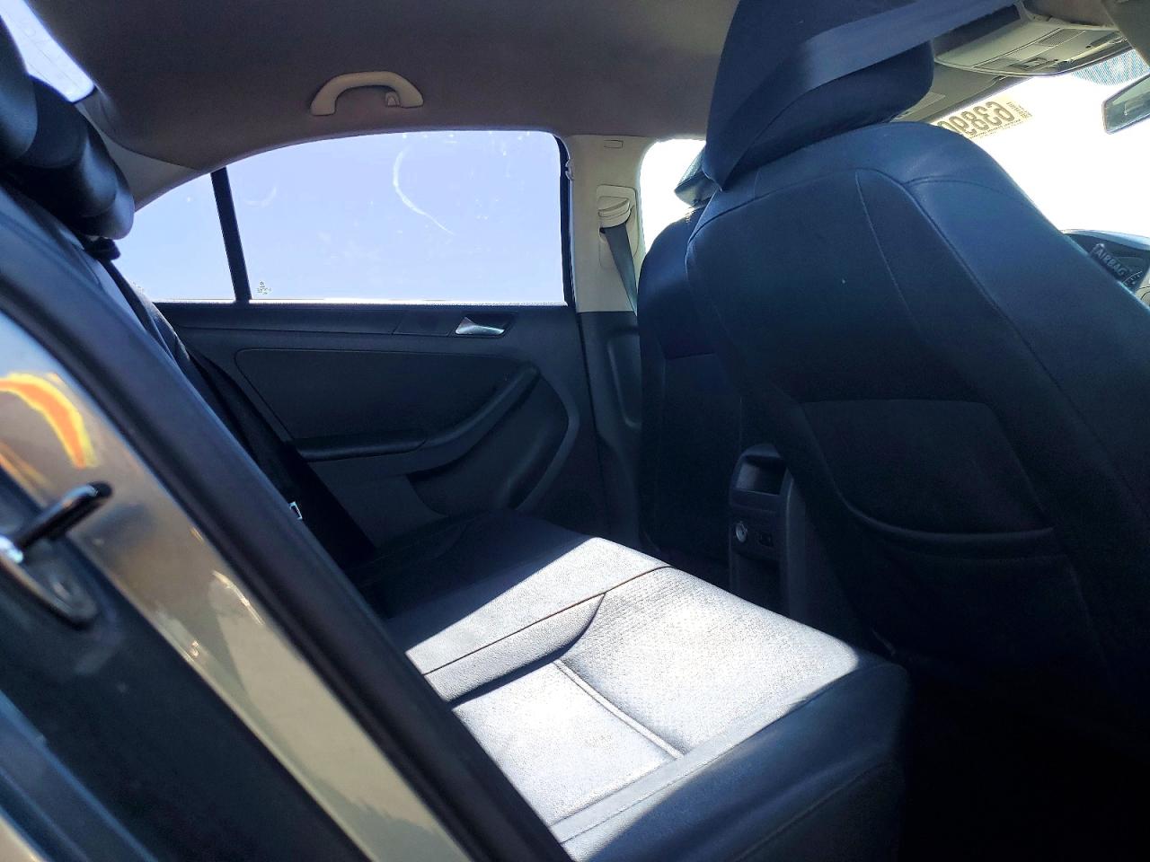 2012 Volkswagen Jetta Se Black vin: 3VWDP7AJ4CM316366