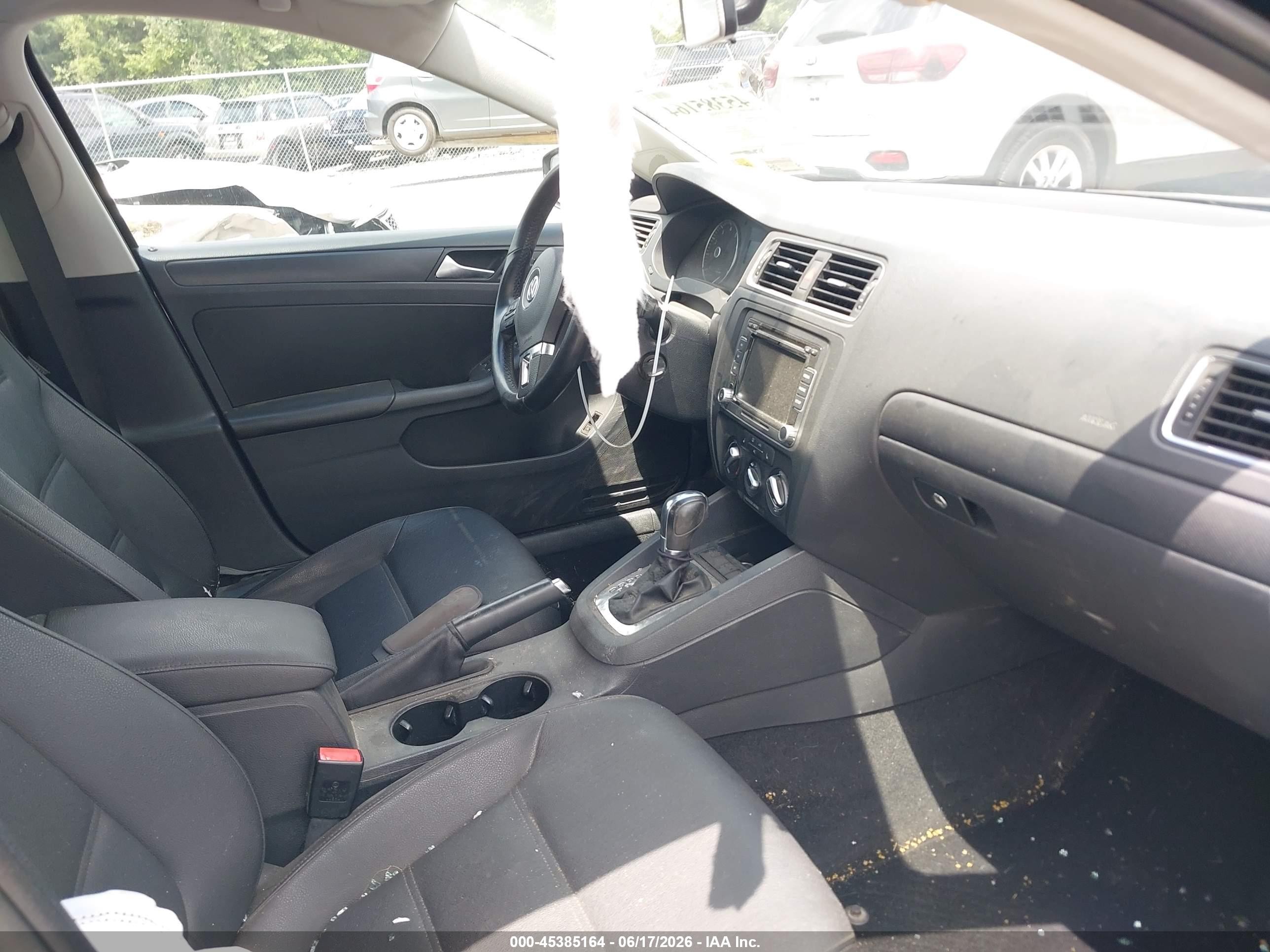 2012 Volkswagen Jetta 2.5l Se Черный vin: 3VWDP7AJ4CM349089