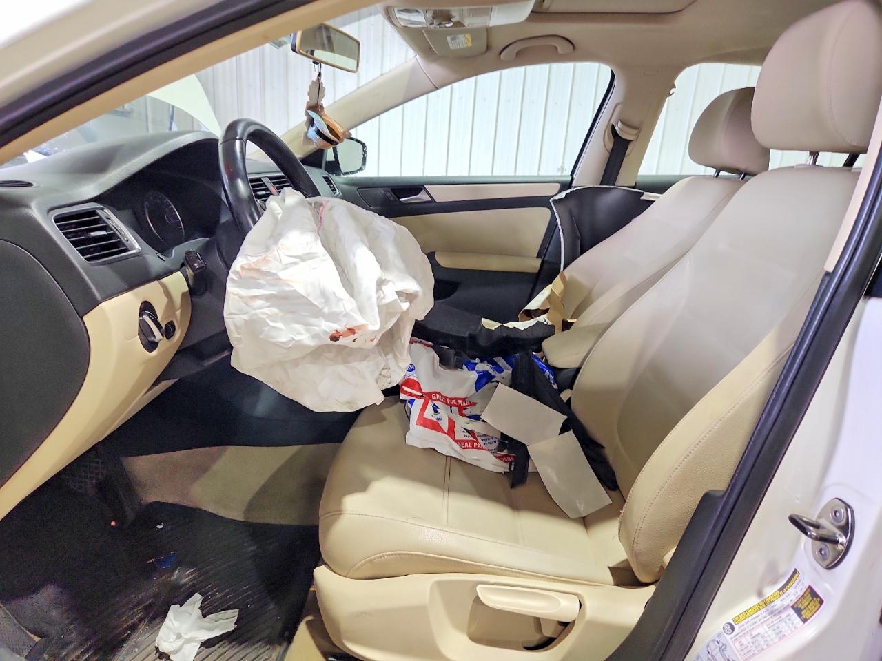 2012 Volkswagen Jetta Se White vin: 3VWDP7AJ4CM396493
