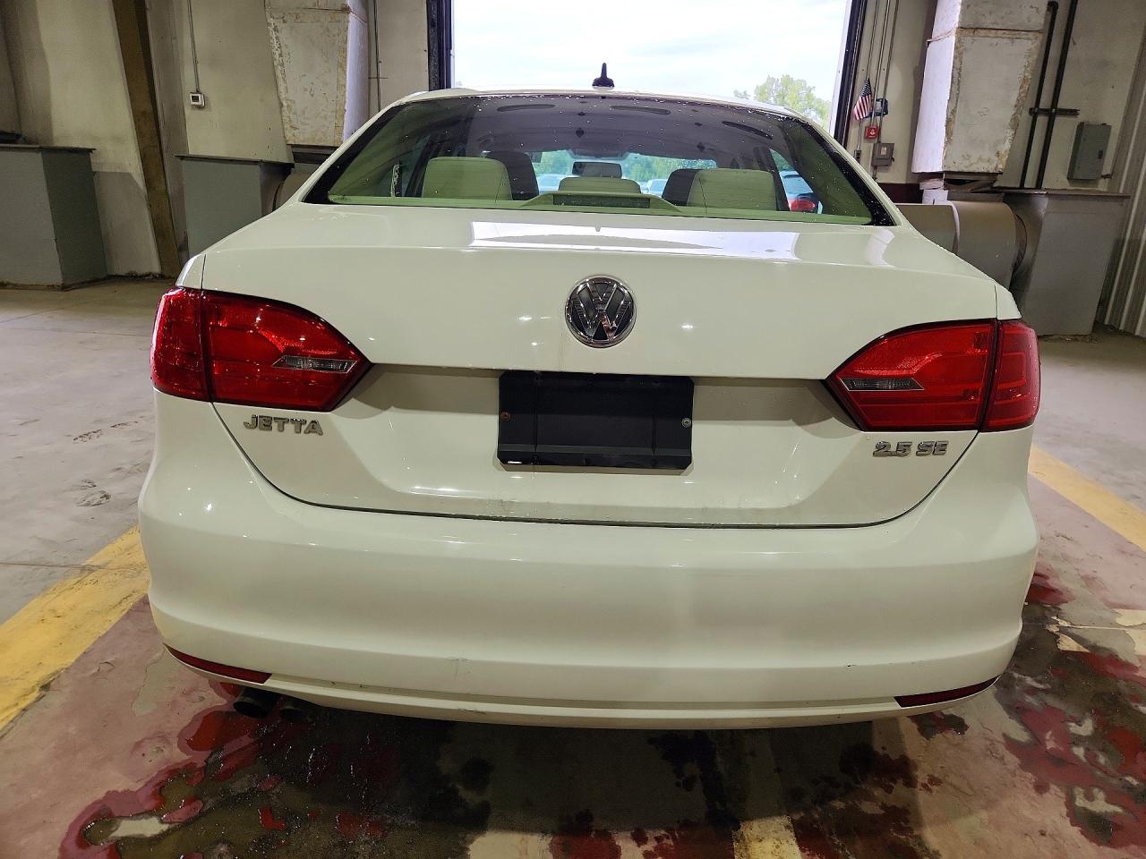 2012 Volkswagen Jetta Se White vin: 3VWDP7AJ4CM396493