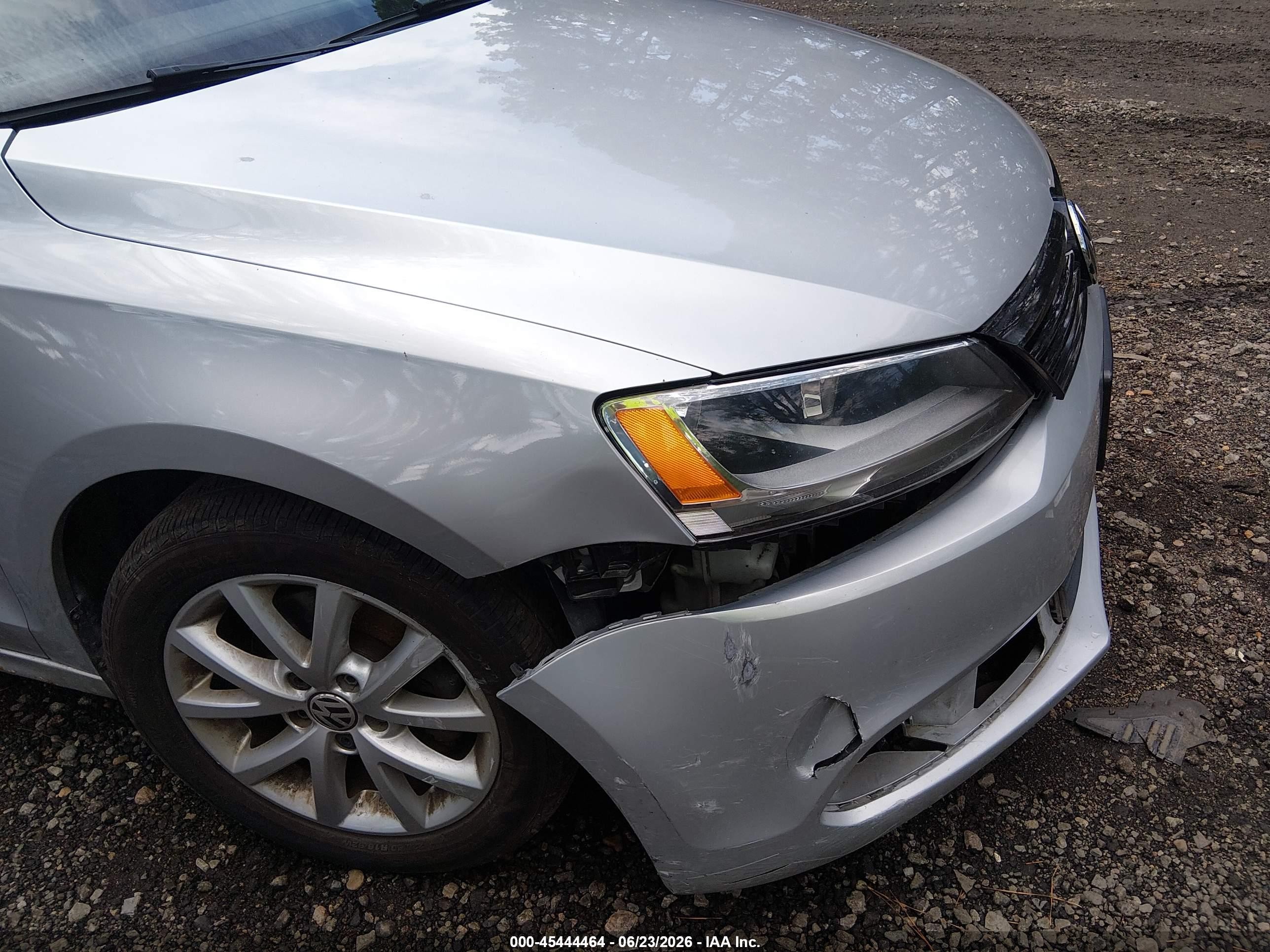 2012 Volkswagen Jetta 2.5l Se Silver vin: 3VWDP7AJ4CM419044