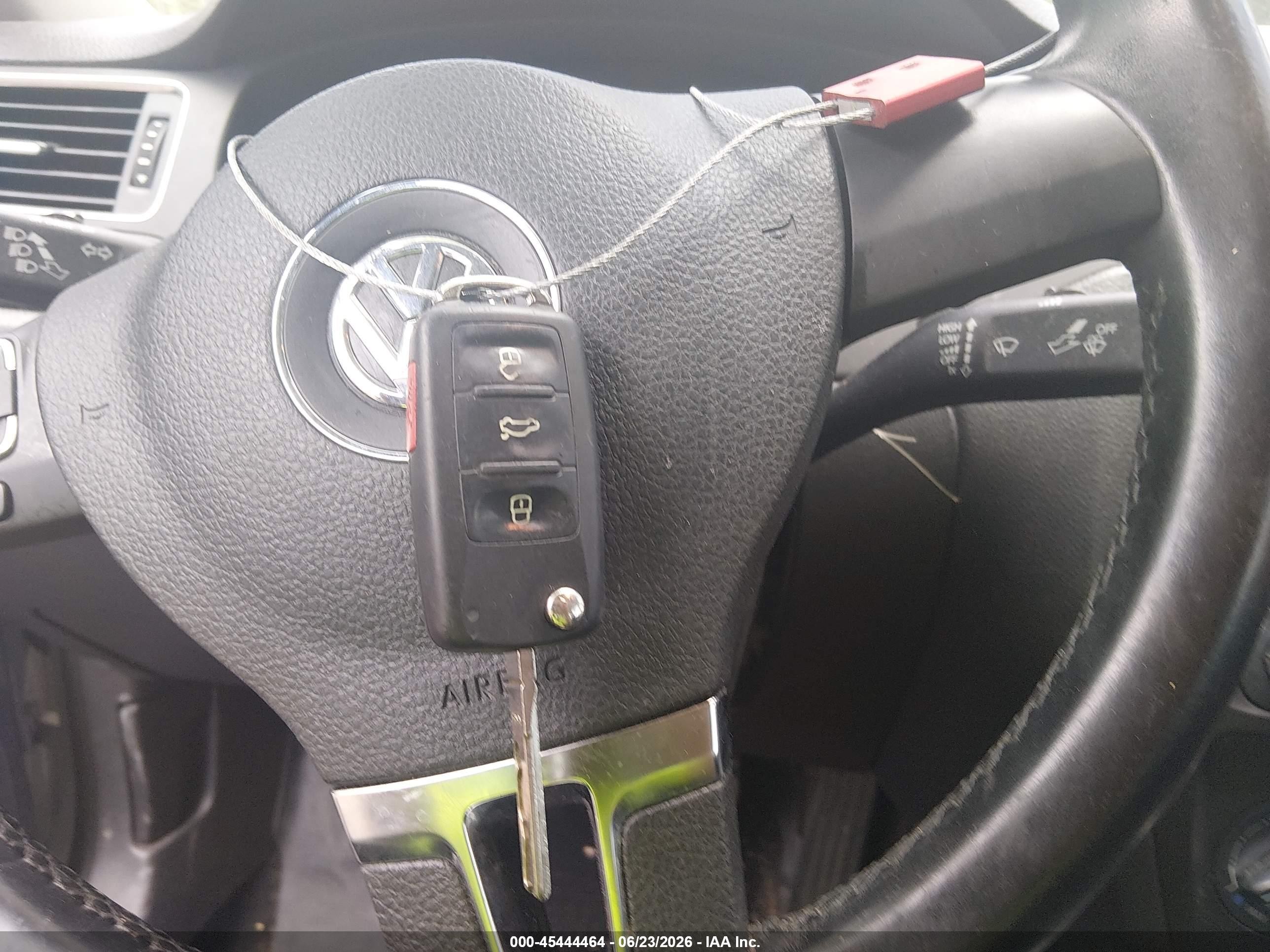 2012 Volkswagen Jetta 2.5l Se Silver vin: 3VWDP7AJ4CM419044