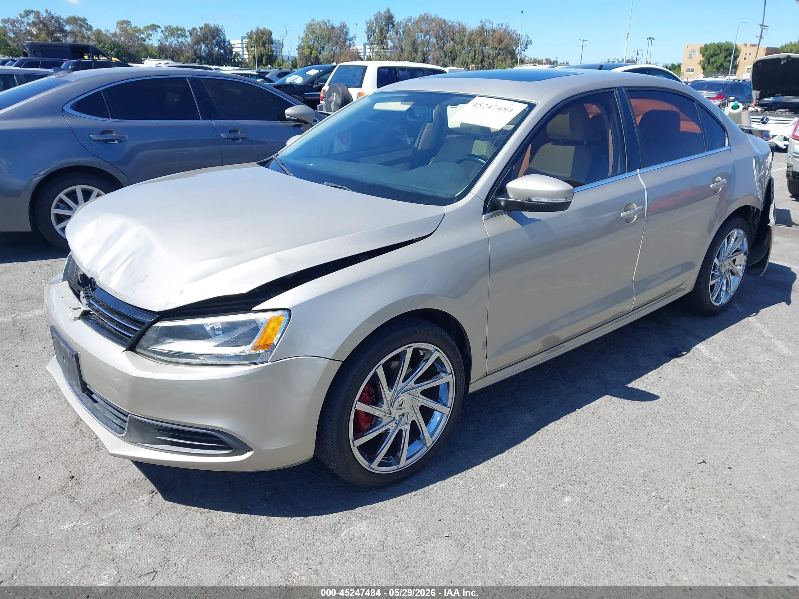 2013 Volkswagen Jetta 2.5l Se Champagne vin: 3VWDP7AJ4DM236924