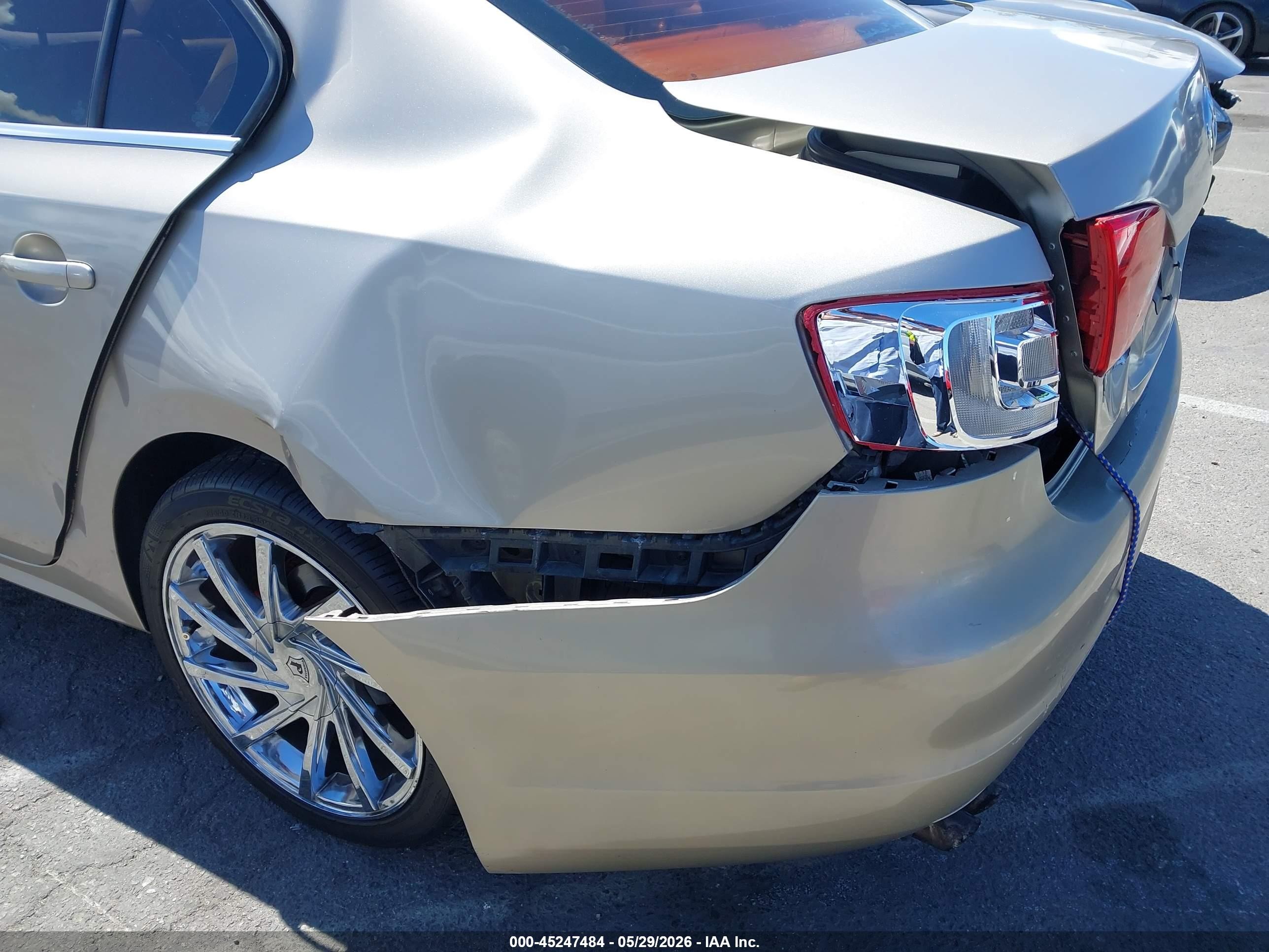 2013 Volkswagen Jetta 2.5l Se Champagne vin: 3VWDP7AJ4DM236924