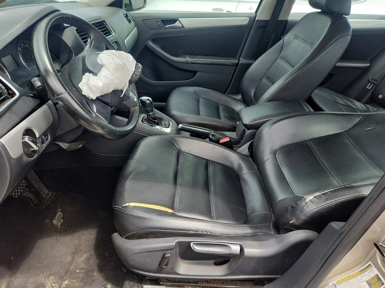 2013 Volkswagen Jetta Se Cream vin: 3VWDP7AJ4DM242786