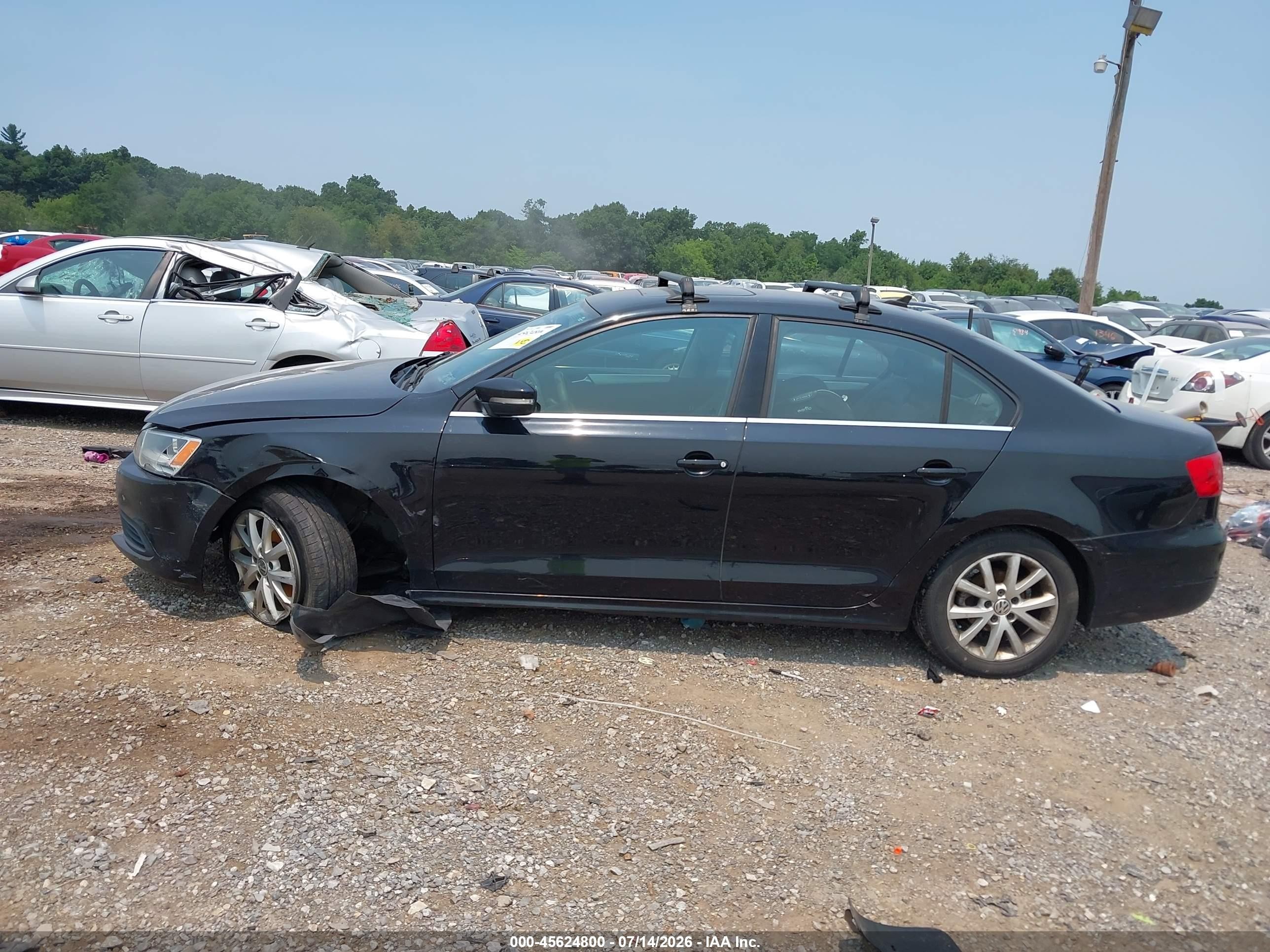 2013 Volkswagen Jetta 2.5l Se Black vin: 3VWDP7AJ4DM257319