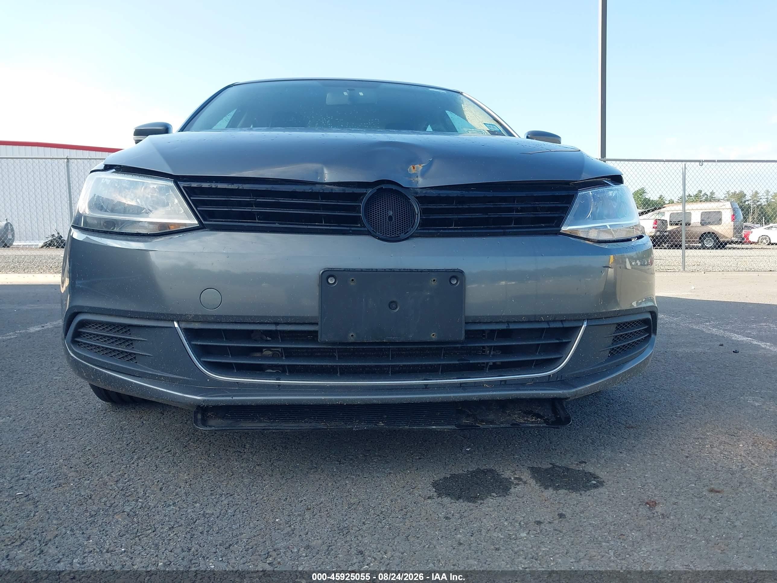 2013 Volkswagen Jetta 2.5l Se Gray vin: 3VWDP7AJ4DM269759