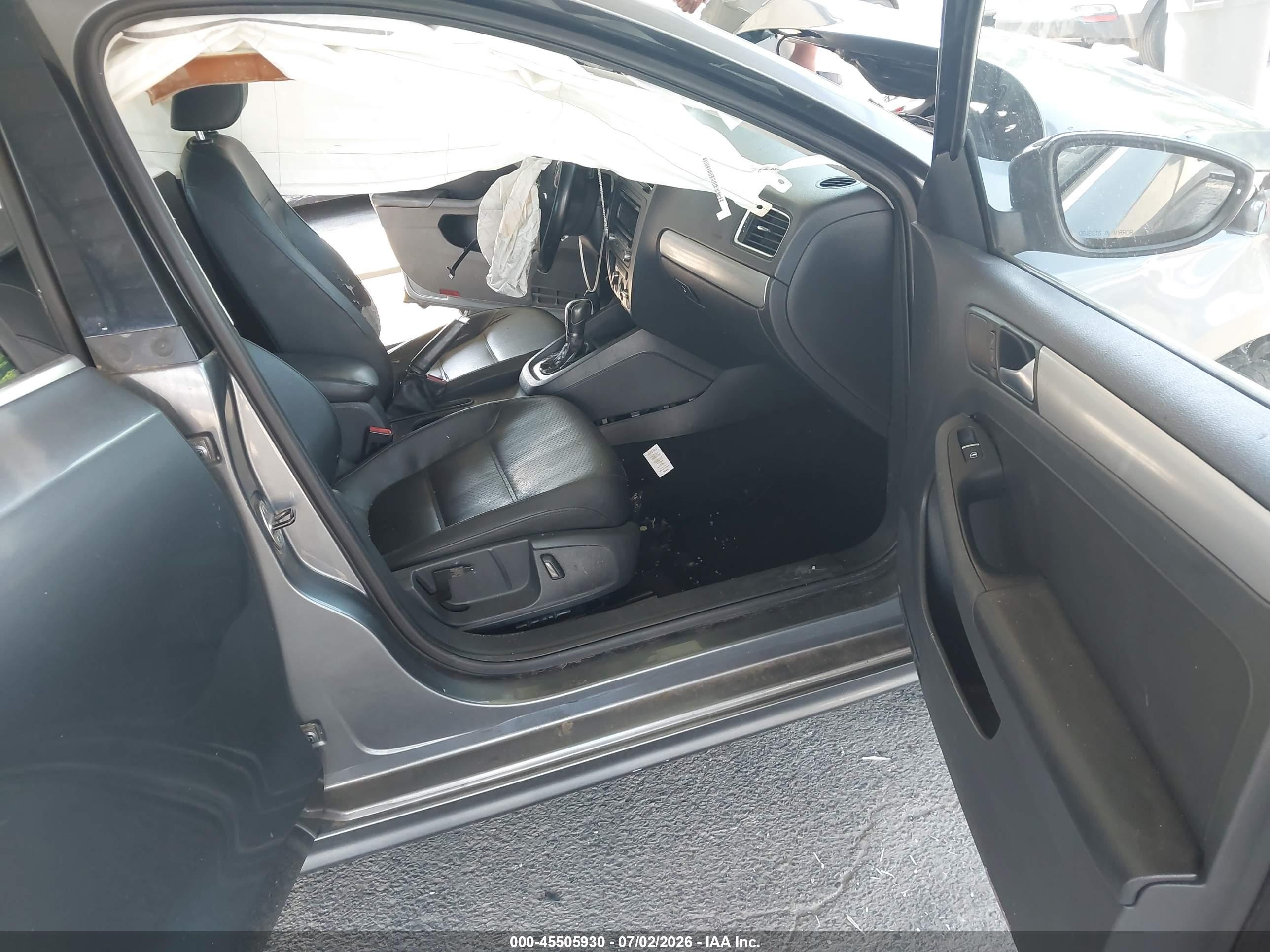 2013 Volkswagen Jetta 2.5l Se Gray vin: 3VWDP7AJ4DM277456