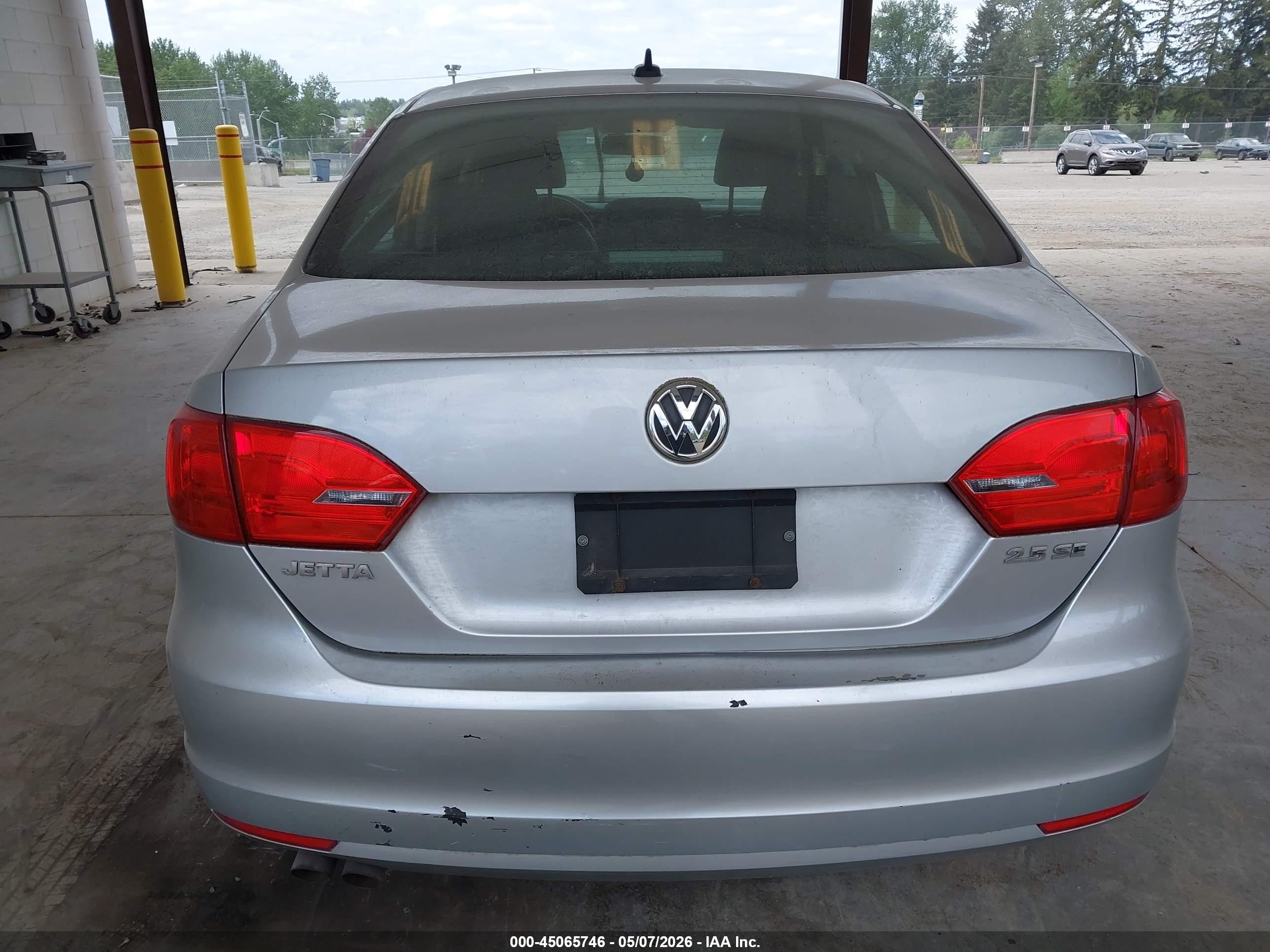 2013 Volkswagen Jetta 2.5l Se Silver vin: 3VWDP7AJ4DM307796
