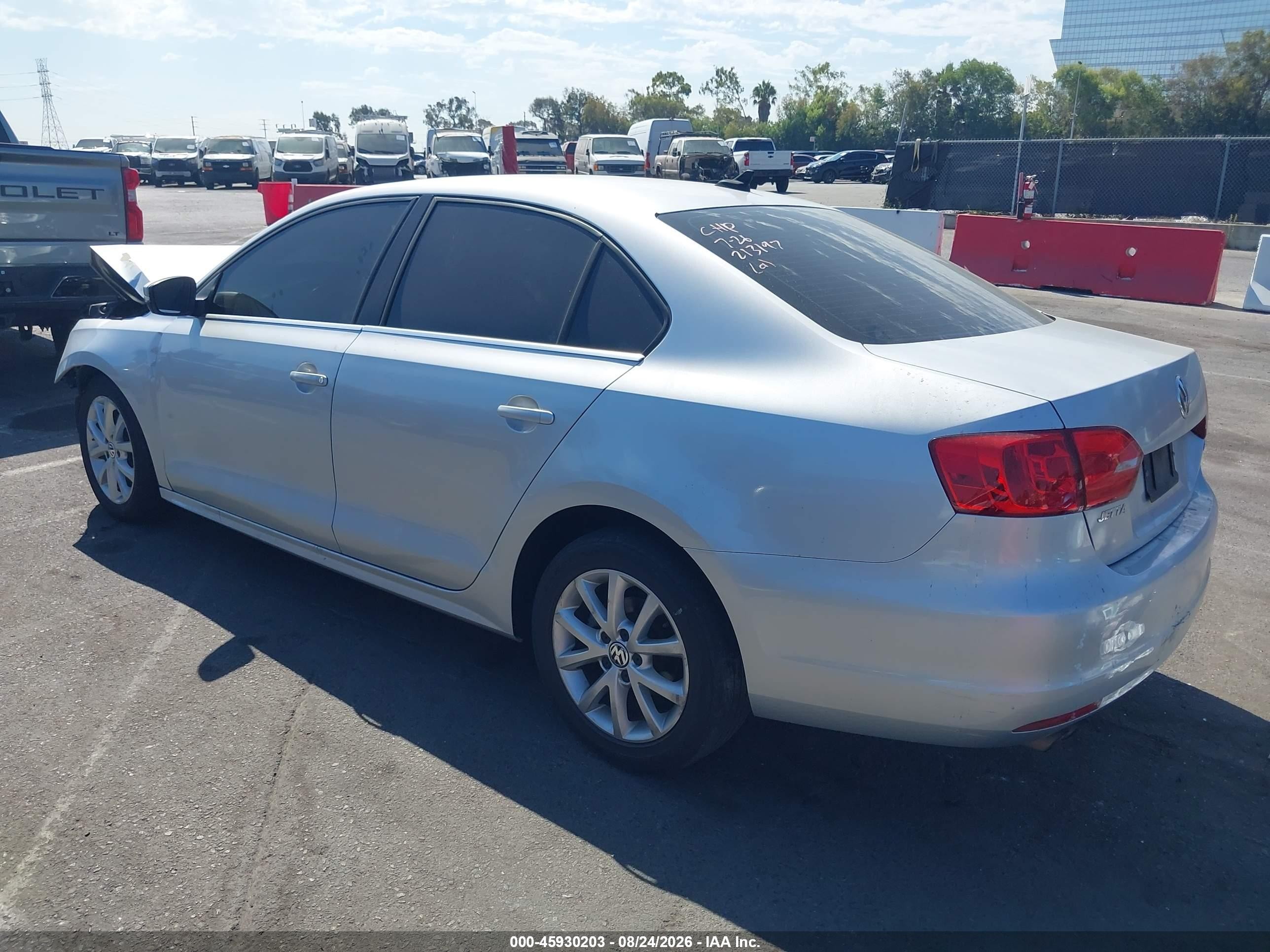2013 Volkswagen Jetta 2.5l Se Серебряный vin: 3VWDP7AJ4DM361440