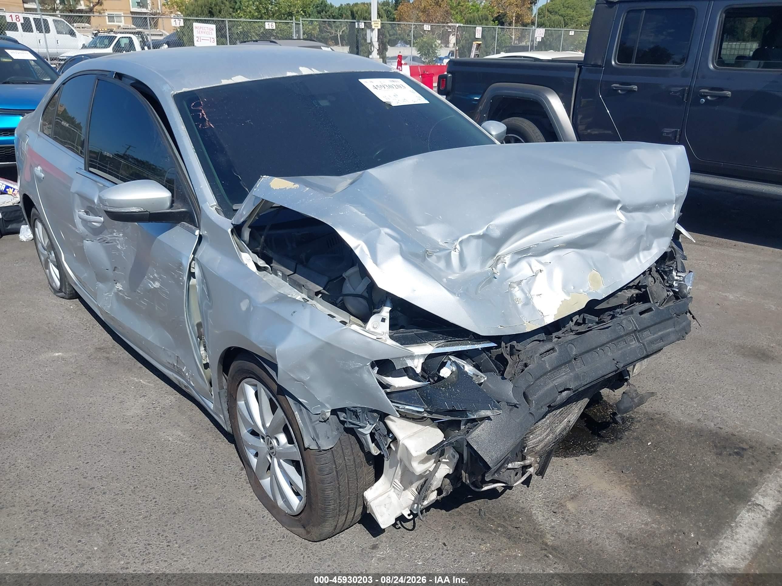2013 Volkswagen Jetta 2.5l Se Серебряный vin: 3VWDP7AJ4DM361440