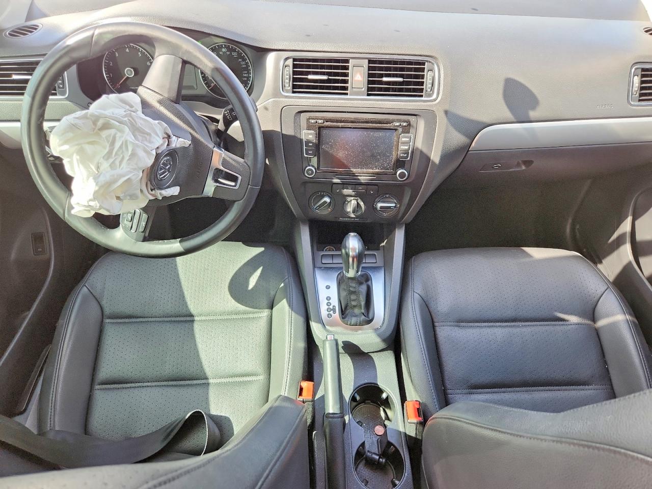 2013 Volkswagen Jetta Se Silver vin: 3VWDP7AJ4DM379758