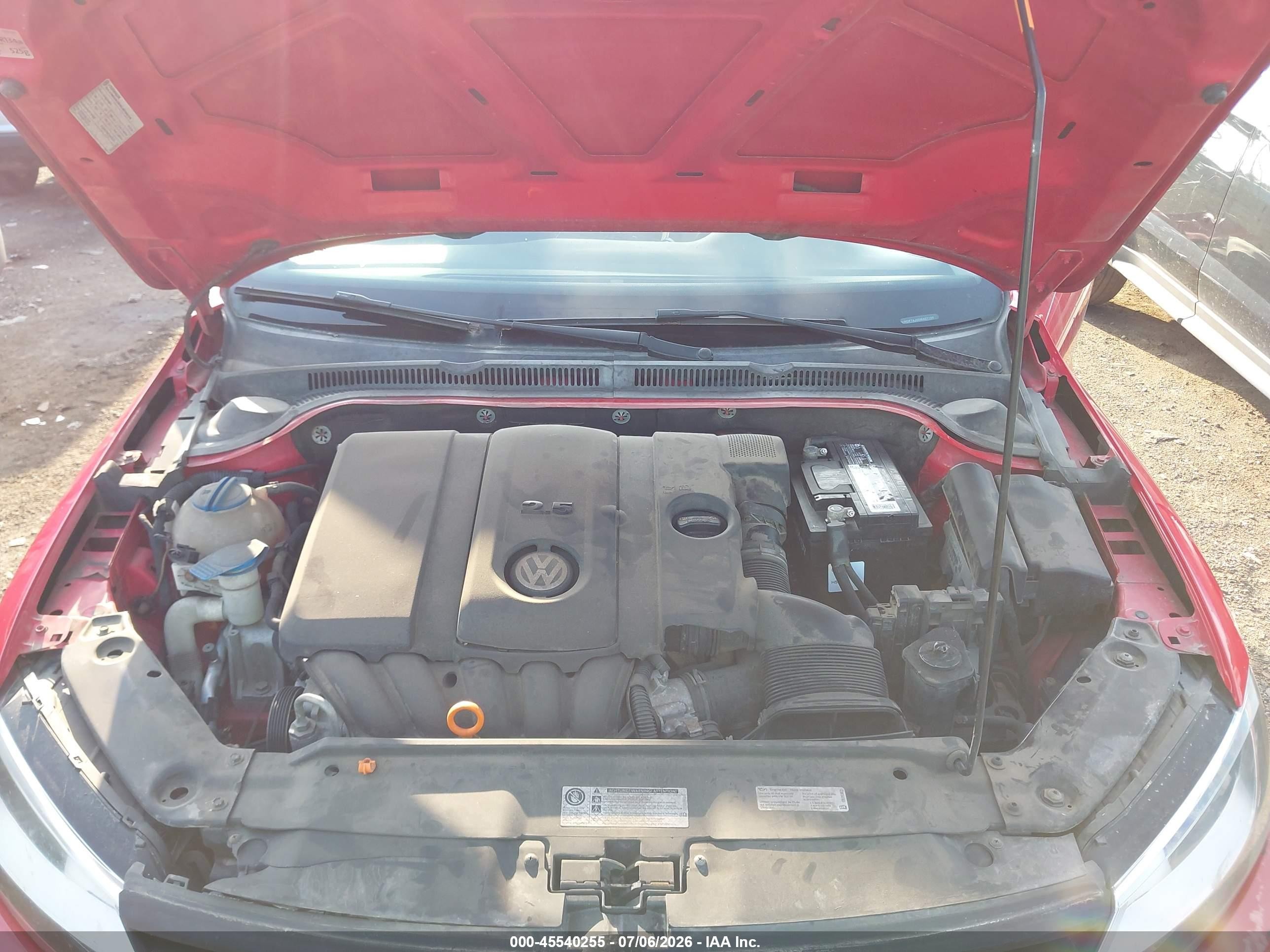 2013 Volkswagen Jetta 2.5l Se Red vin: 3VWDP7AJ4DM407185