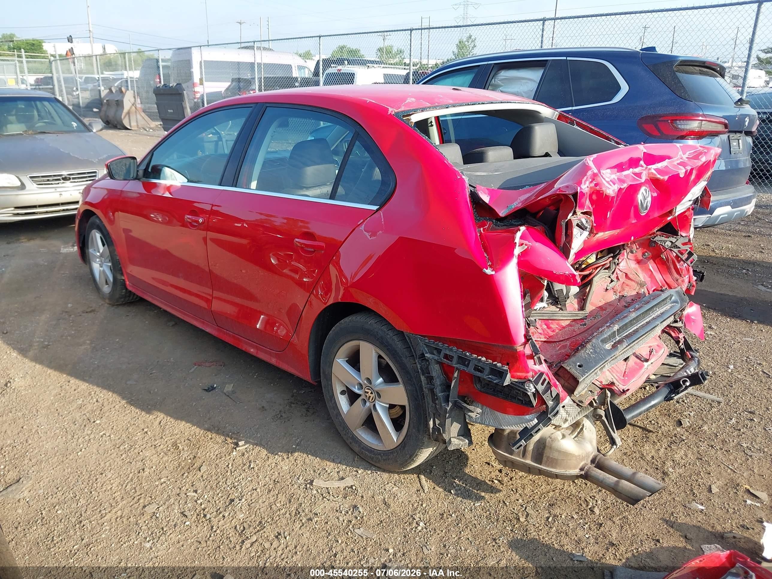 2013 Volkswagen Jetta 2.5l Se Red vin: 3VWDP7AJ4DM407185
