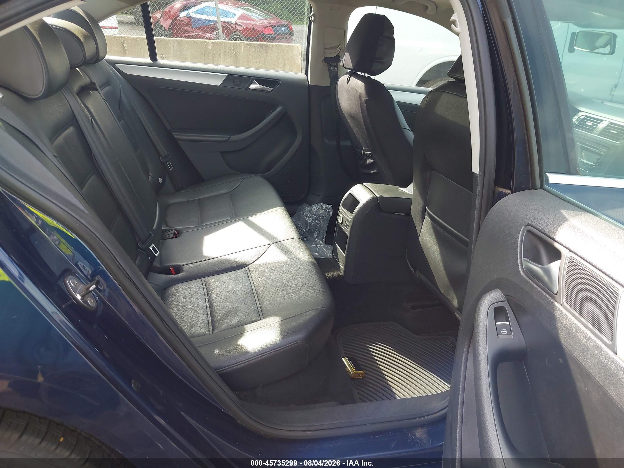 2013 Volkswagen Jetta 2.5l Se Синий vin: 3VWDP7AJ4DM408207