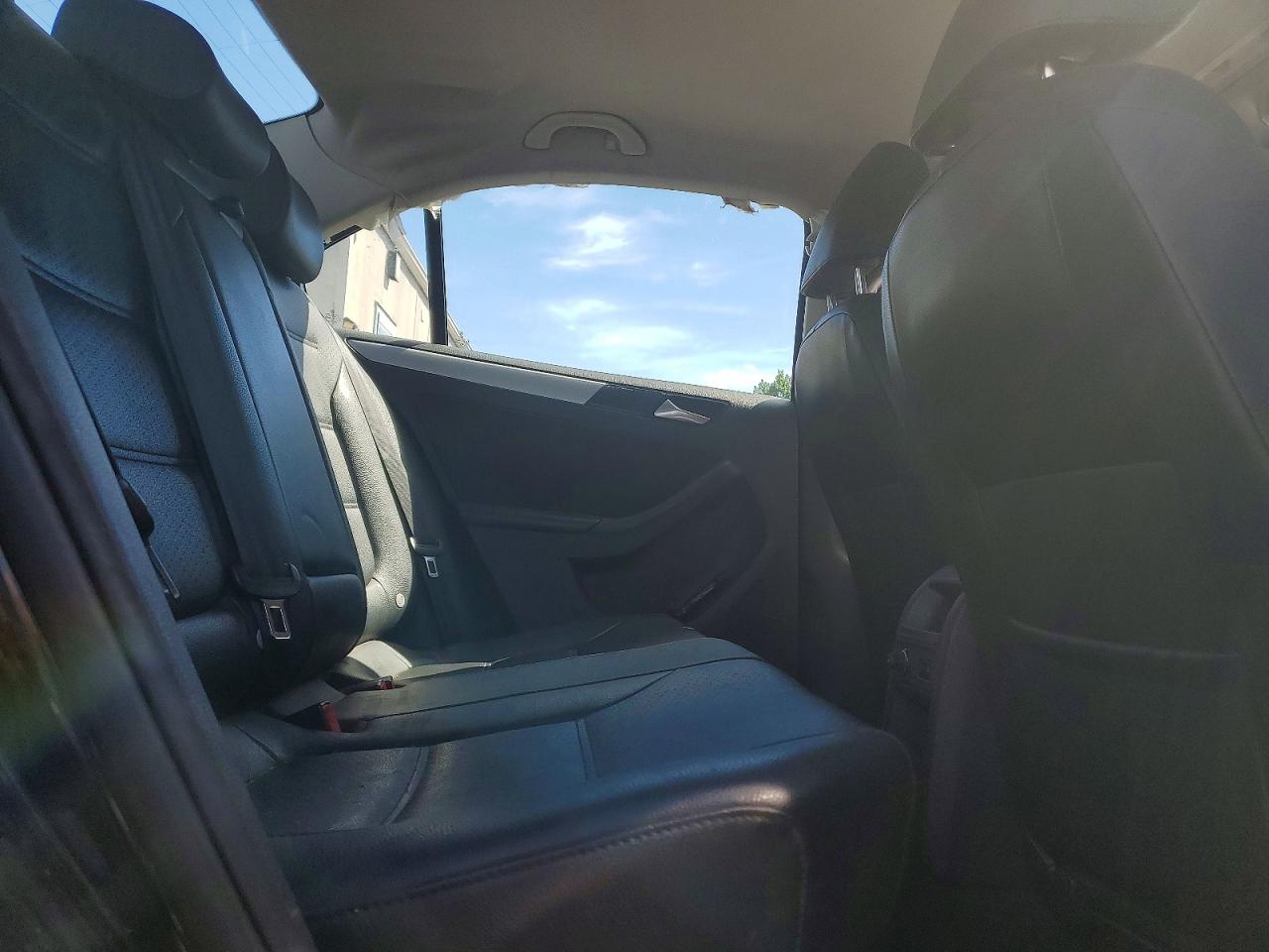 2013 Volkswagen Jetta Se Black vin: 3VWDP7AJ4DM420714