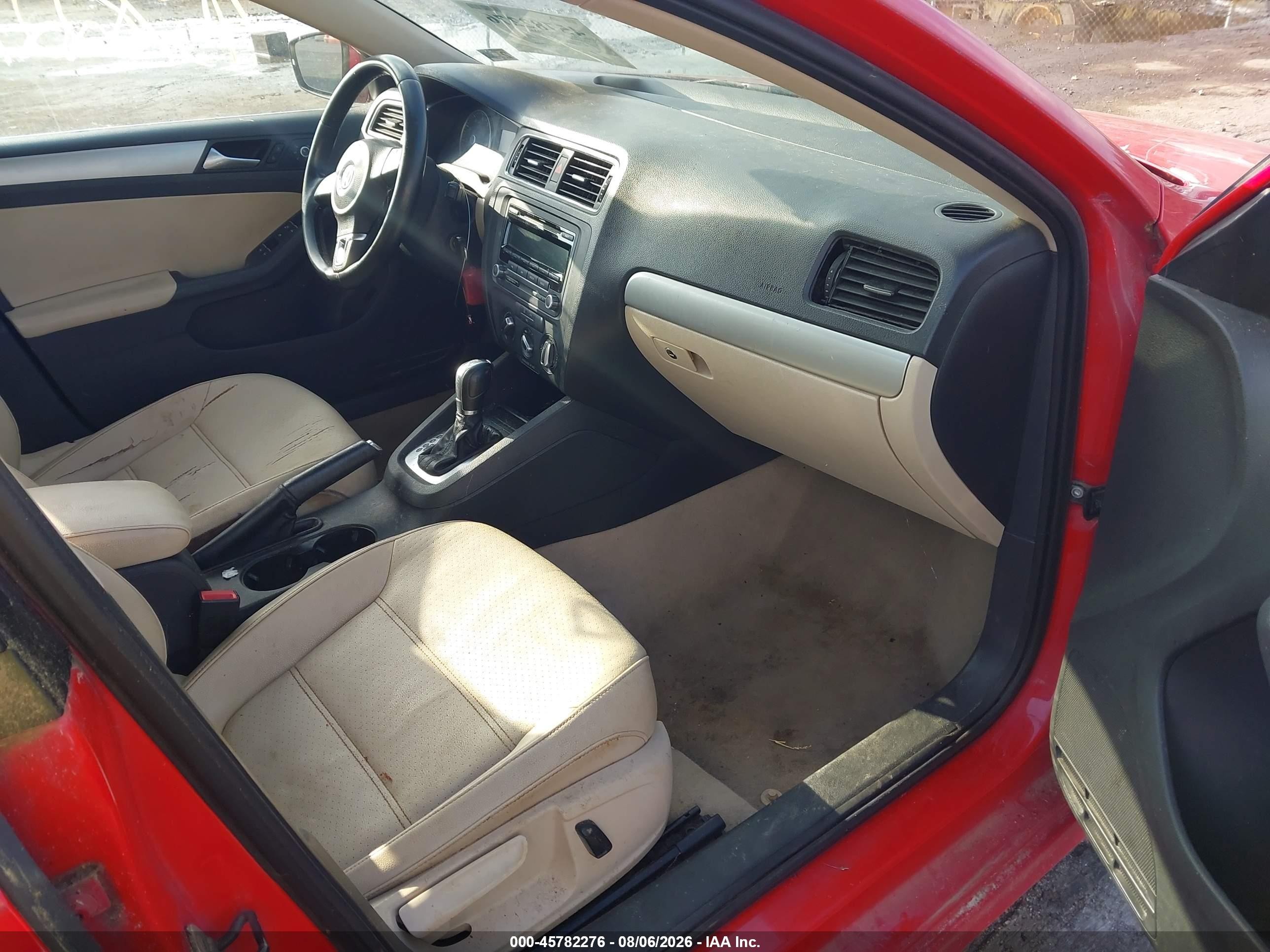 2013 Volkswagen Jetta 2.5l Se Red vin: 3VWDP7AJ4DM424469