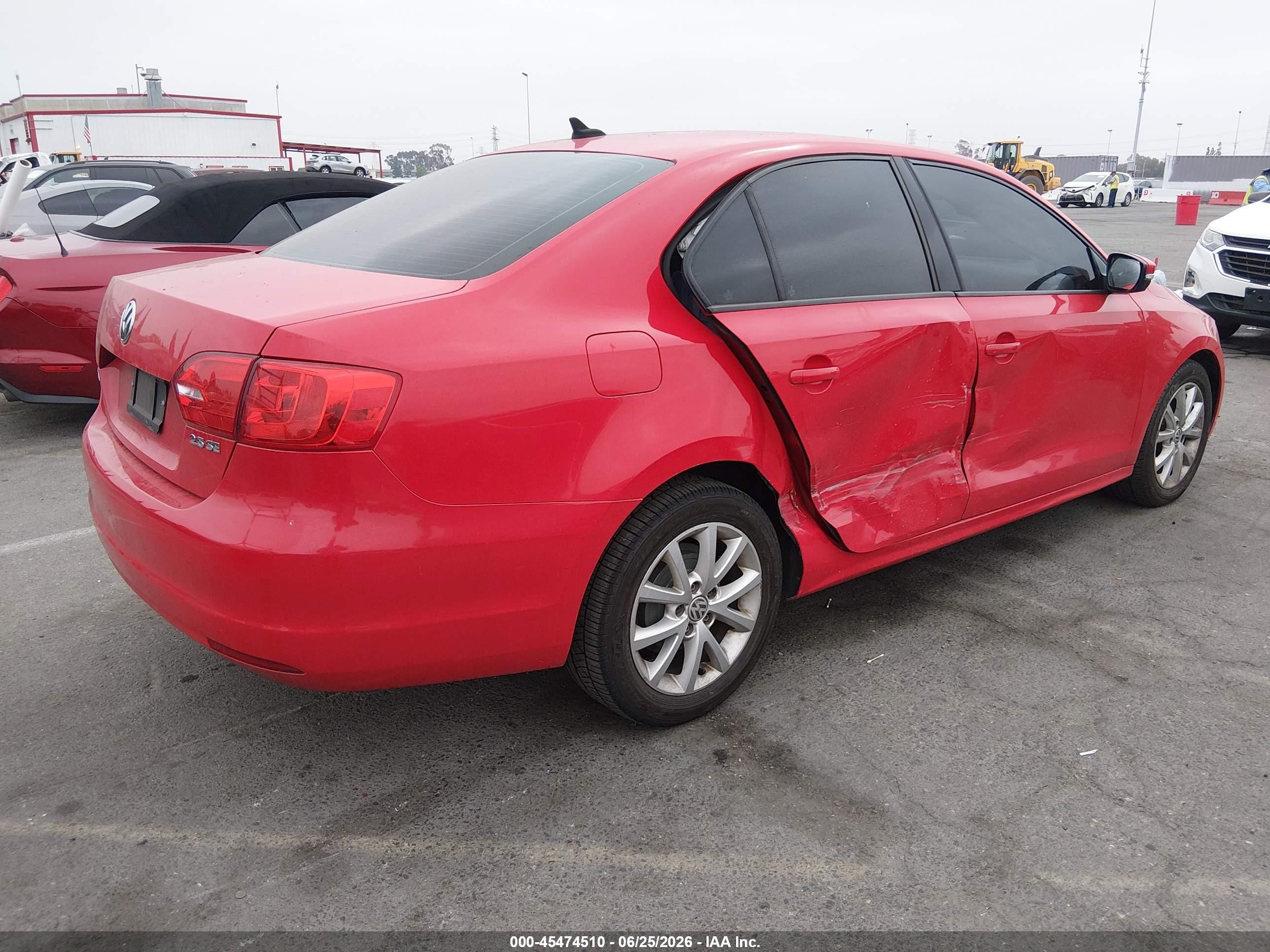 2012 Volkswagen Jetta 2.5l Se Красный vin: 3VWDP7AJ5CM317428