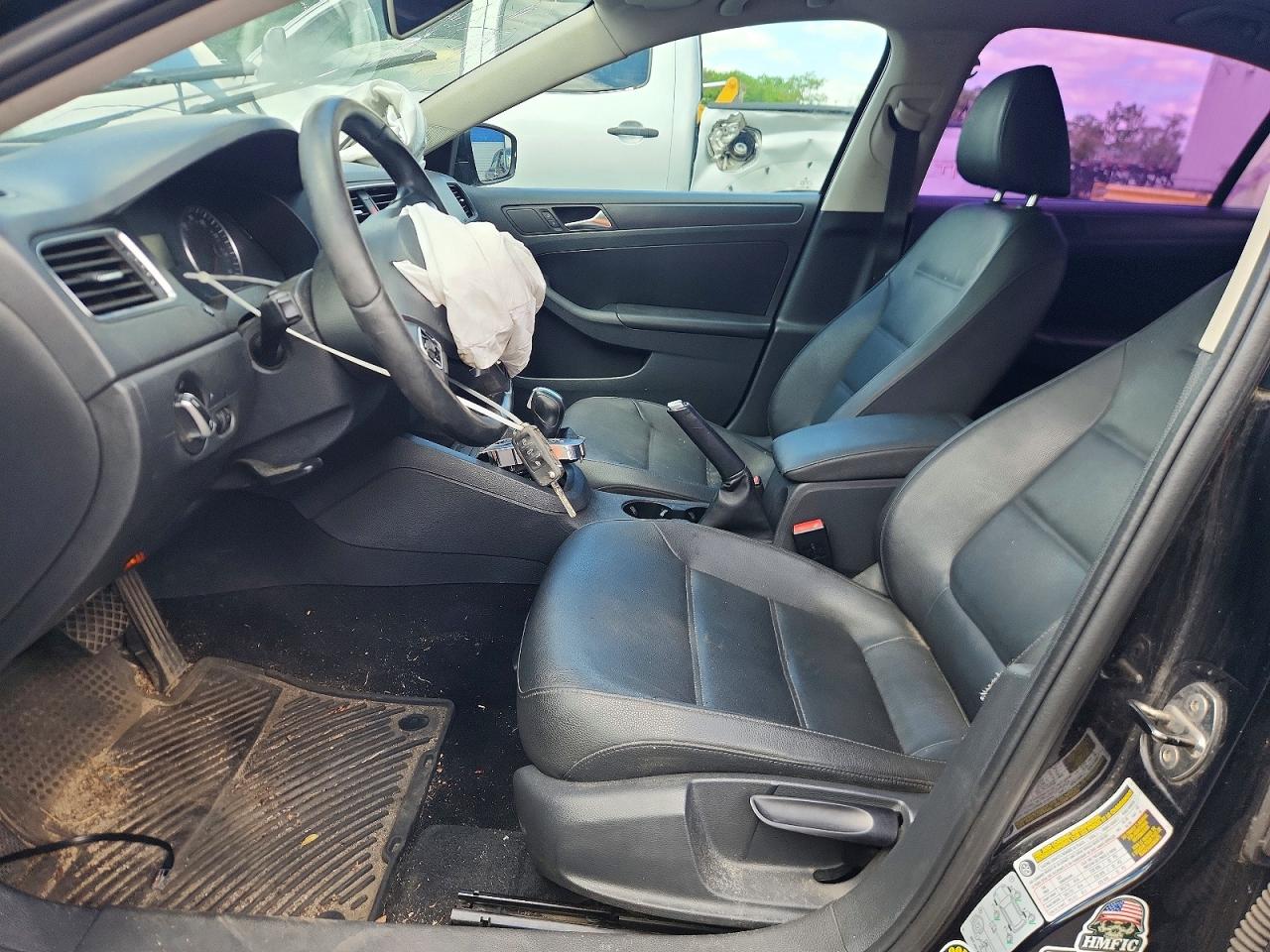 2012 Volkswagen Jetta Se Black vin: 3VWDP7AJ5CM338473