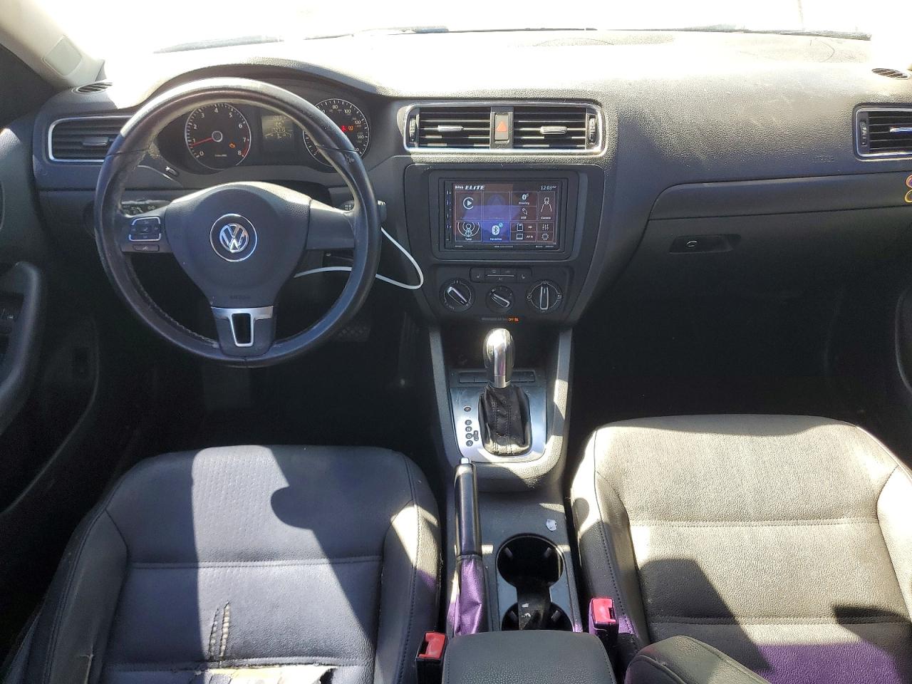 2012 Volkswagen Jetta Se Silver vin: 3VWDP7AJ5CM376091