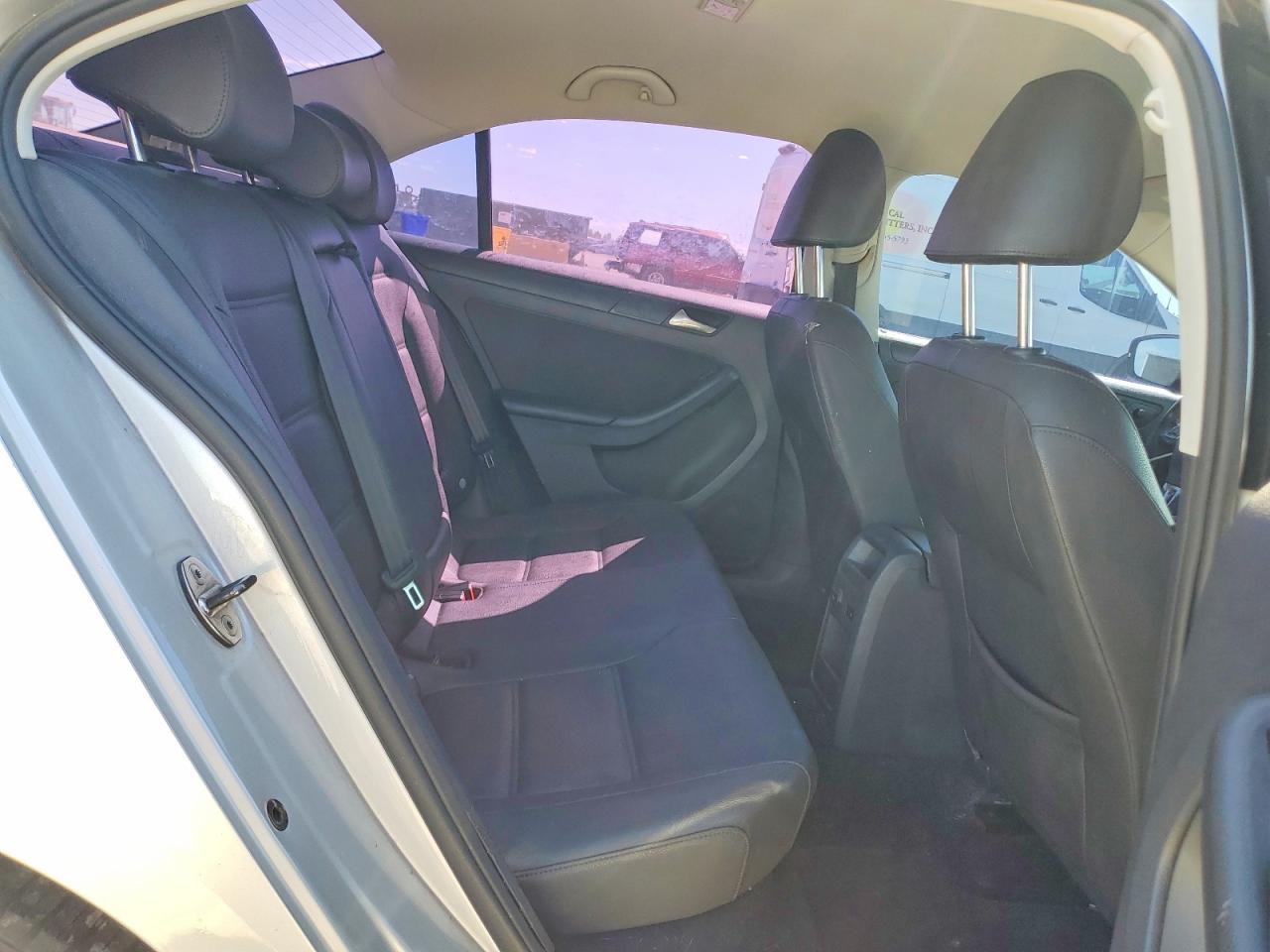 2012 Volkswagen Jetta Se Silver vin: 3VWDP7AJ5CM376091