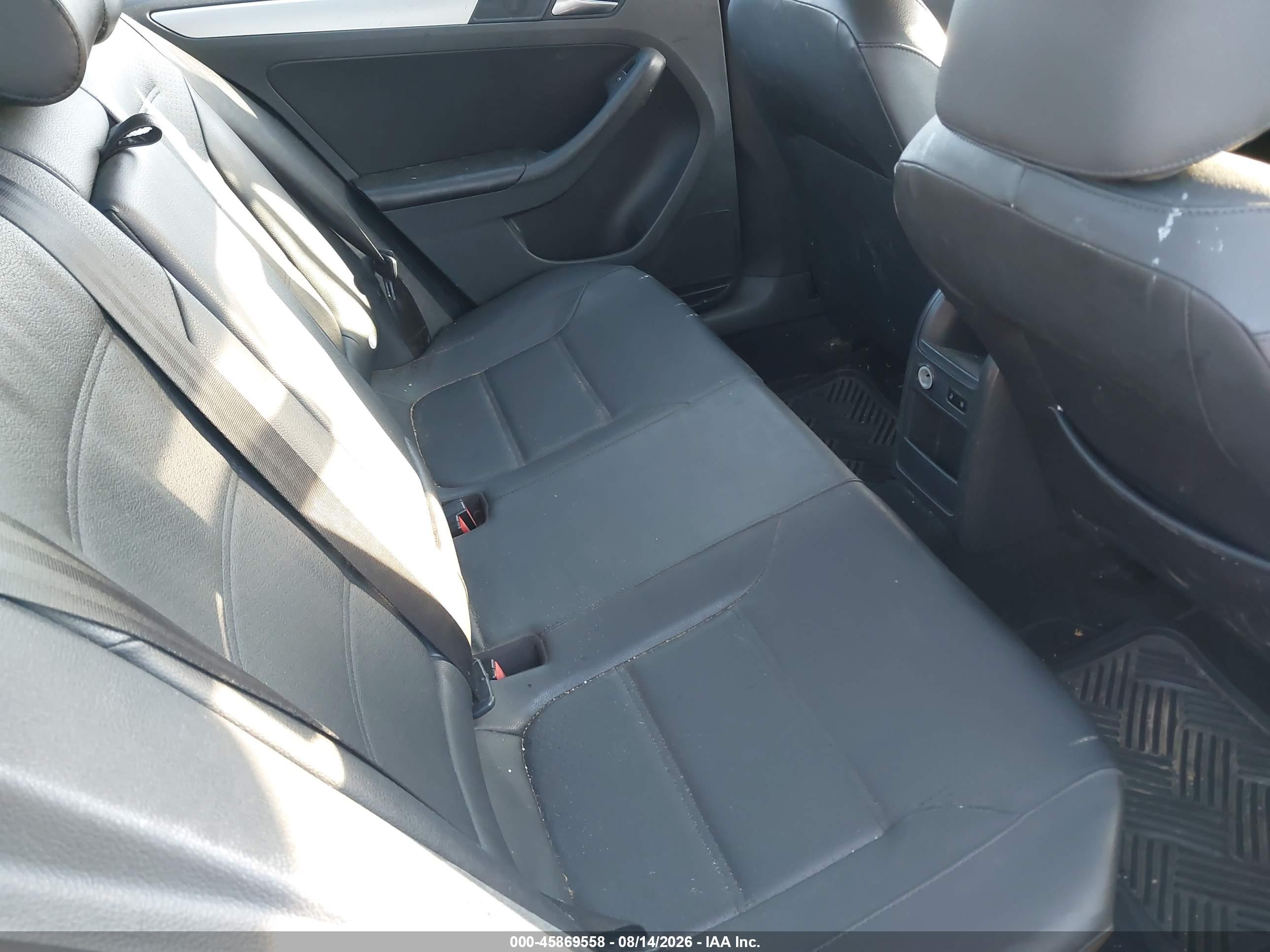 2013 Volkswagen Jetta 2.5l Se Gold vin: 3VWDP7AJ5DM203186