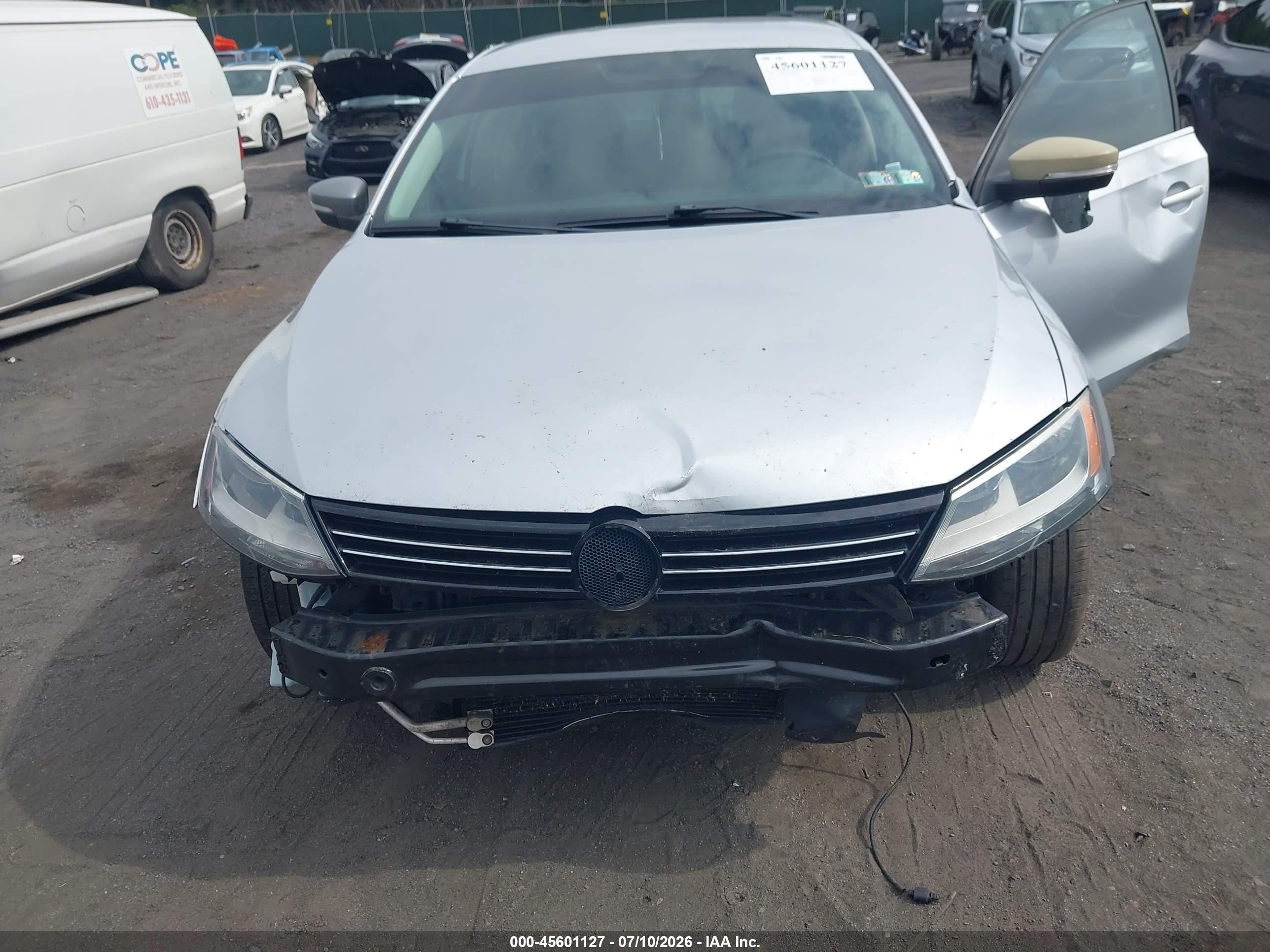 2013 Volkswagen Jetta 2.5l Se Серебряный vin: 3VWDP7AJ5DM291558