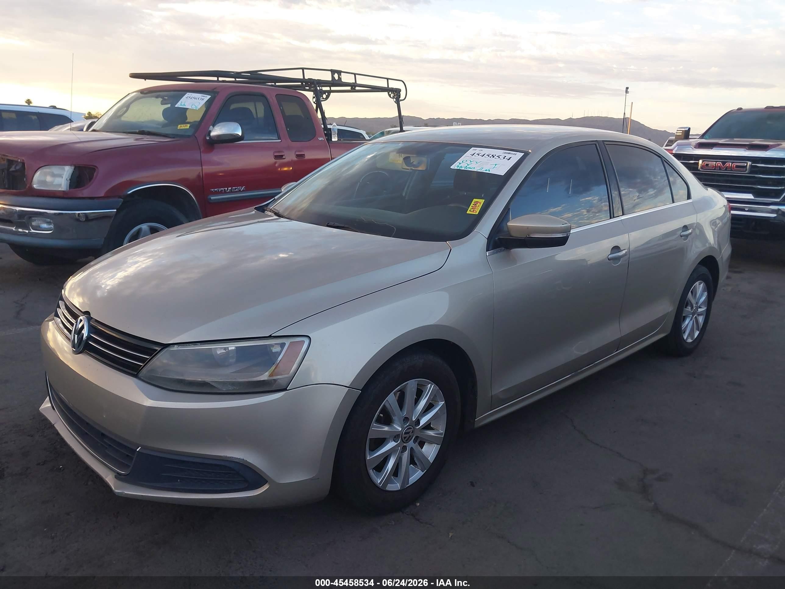 2013 Volkswagen Jetta 2.5l Se Champagne vin: 3VWDP7AJ5DM291835