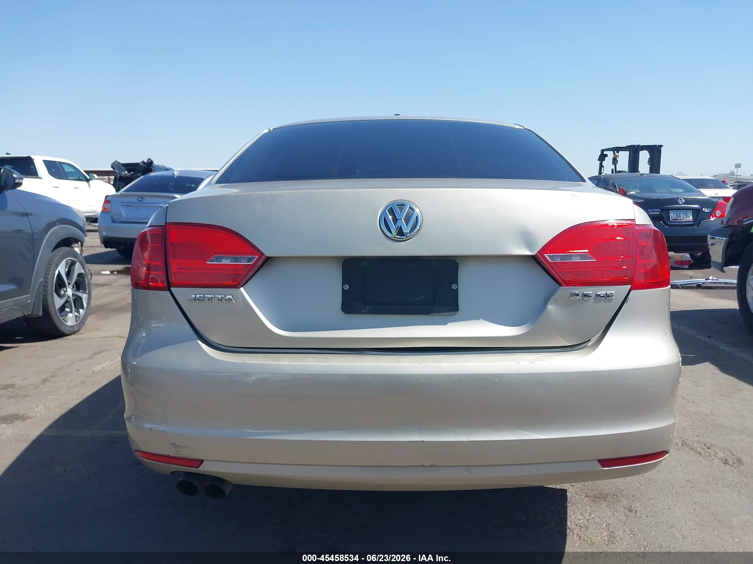 2013 Volkswagen Jetta 2.5l Se Champagne vin: 3VWDP7AJ5DM291835
