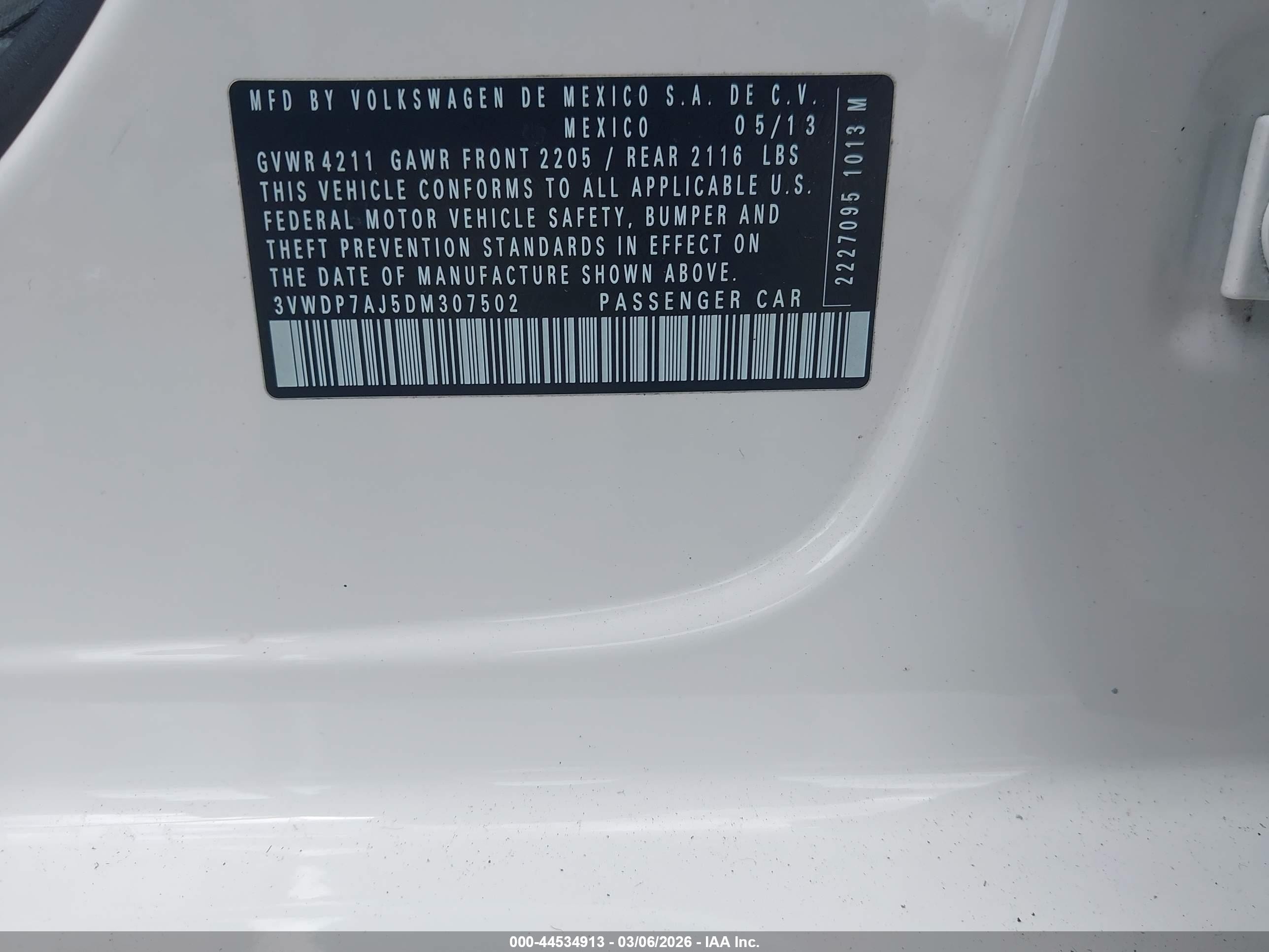 2013 Volkswagen Jetta 2.5l Se White vin: 3VWDP7AJ5DM307502