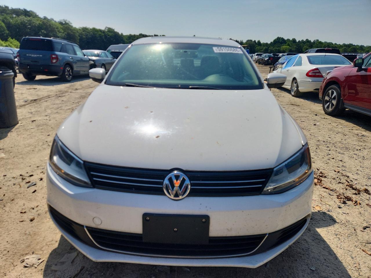 2013 Volkswagen Jetta Se White vin: 3VWDP7AJ5DM354674