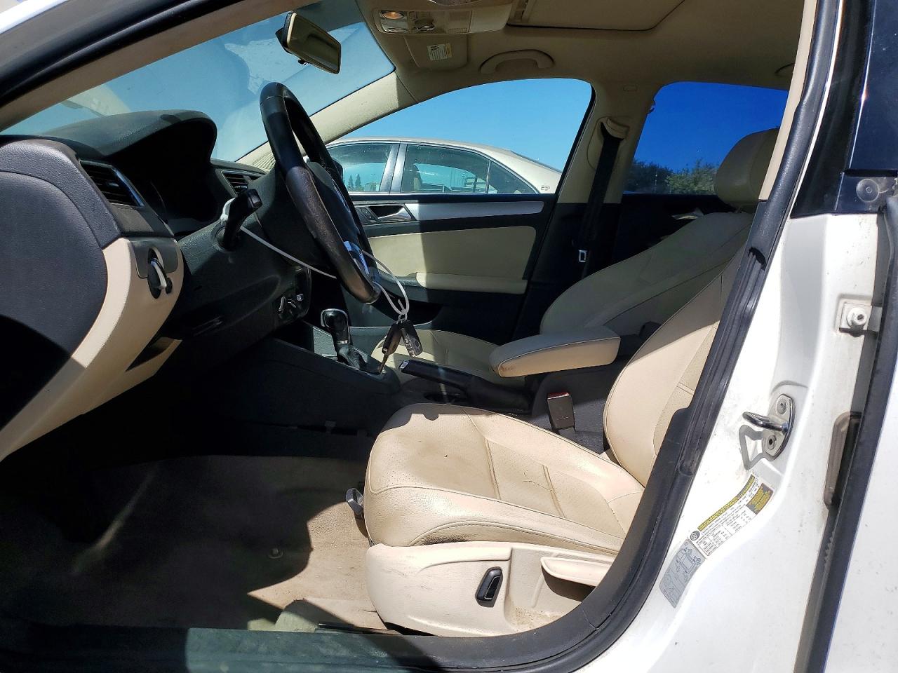2013 Volkswagen Jetta Se White vin: 3VWDP7AJ5DM365772