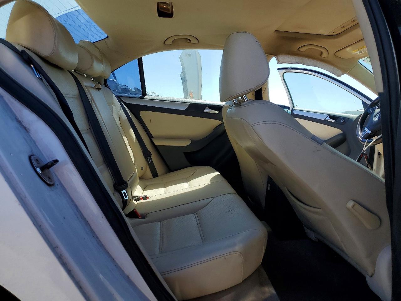 2013 Volkswagen Jetta Se White vin: 3VWDP7AJ5DM365772