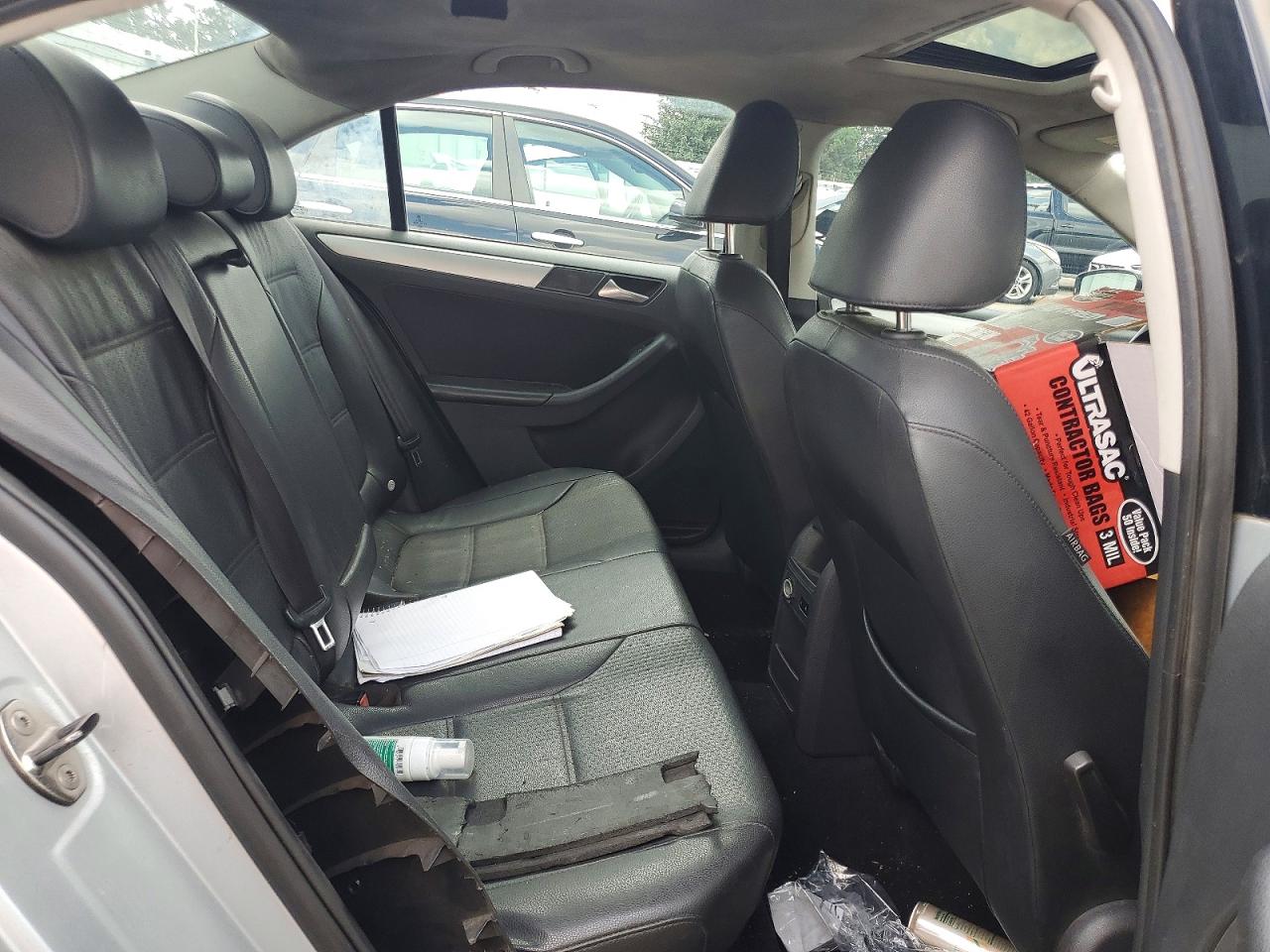 2013 Volkswagen Jetta Se Silver vin: 3VWDP7AJ5DM398349
