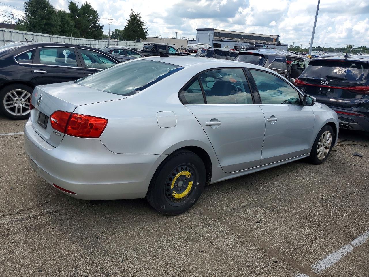 2013 Volkswagen Jetta Se Silver vin: 3VWDP7AJ5DM398349