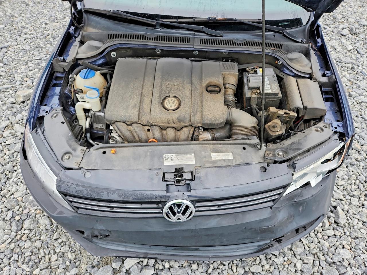 2013 Volkswagen Jetta Se Blue vin: 3VWDP7AJ5DM399744