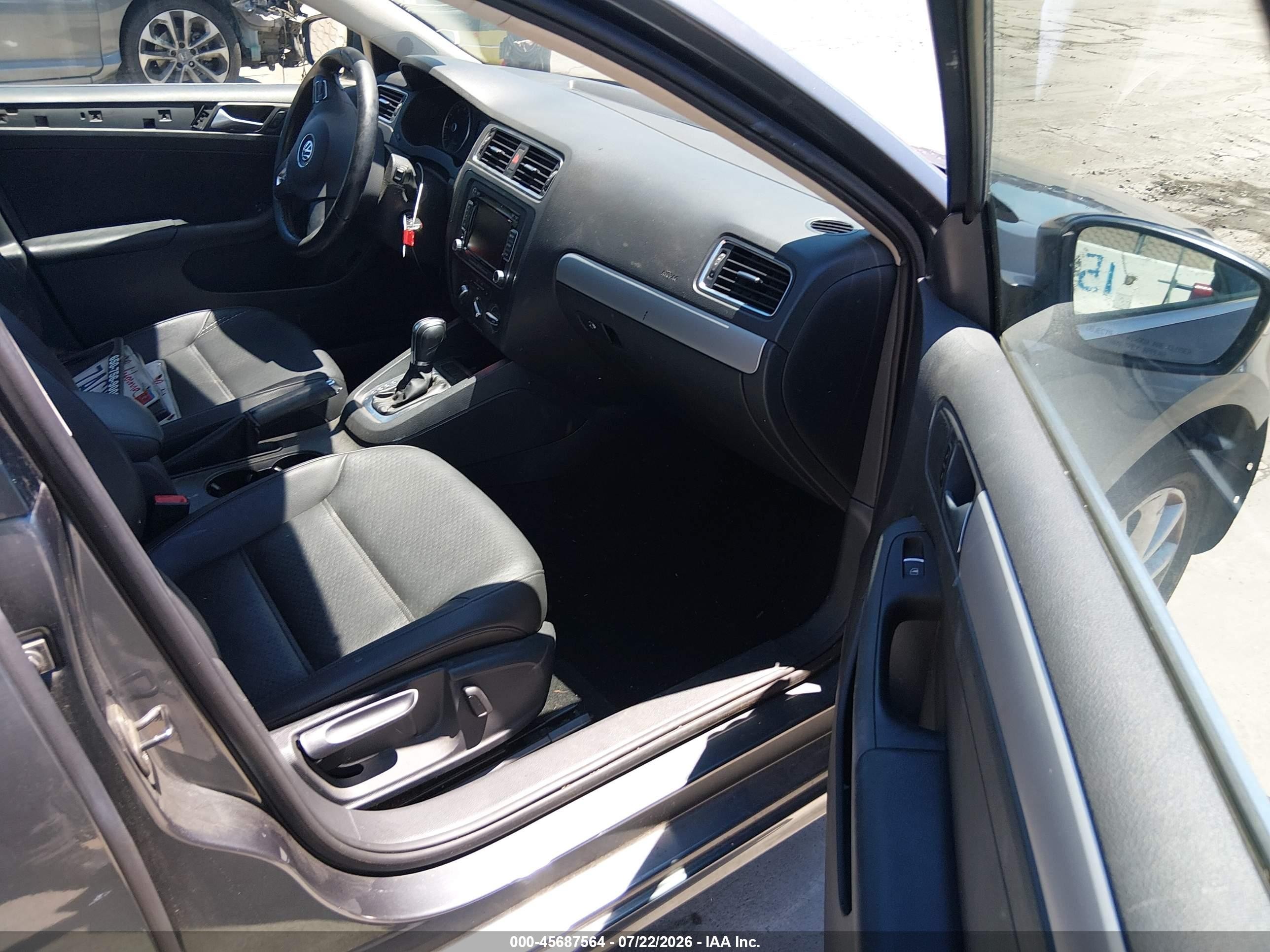 2013 Volkswagen Jetta 2.5l Se Gray vin: 3VWDP7AJ5DM426392