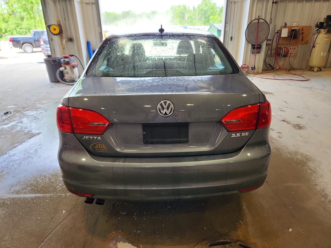2012 Volkswagen Jetta Se Gray vin: 3VWDP7AJ6CM310729