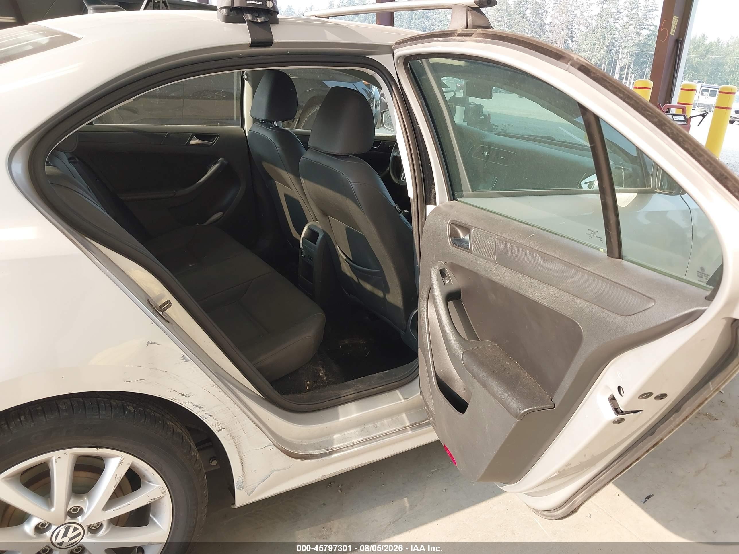 2012 Volkswagen Jetta 2.5l Se Silver vin: 3VWDP7AJ6CM321889