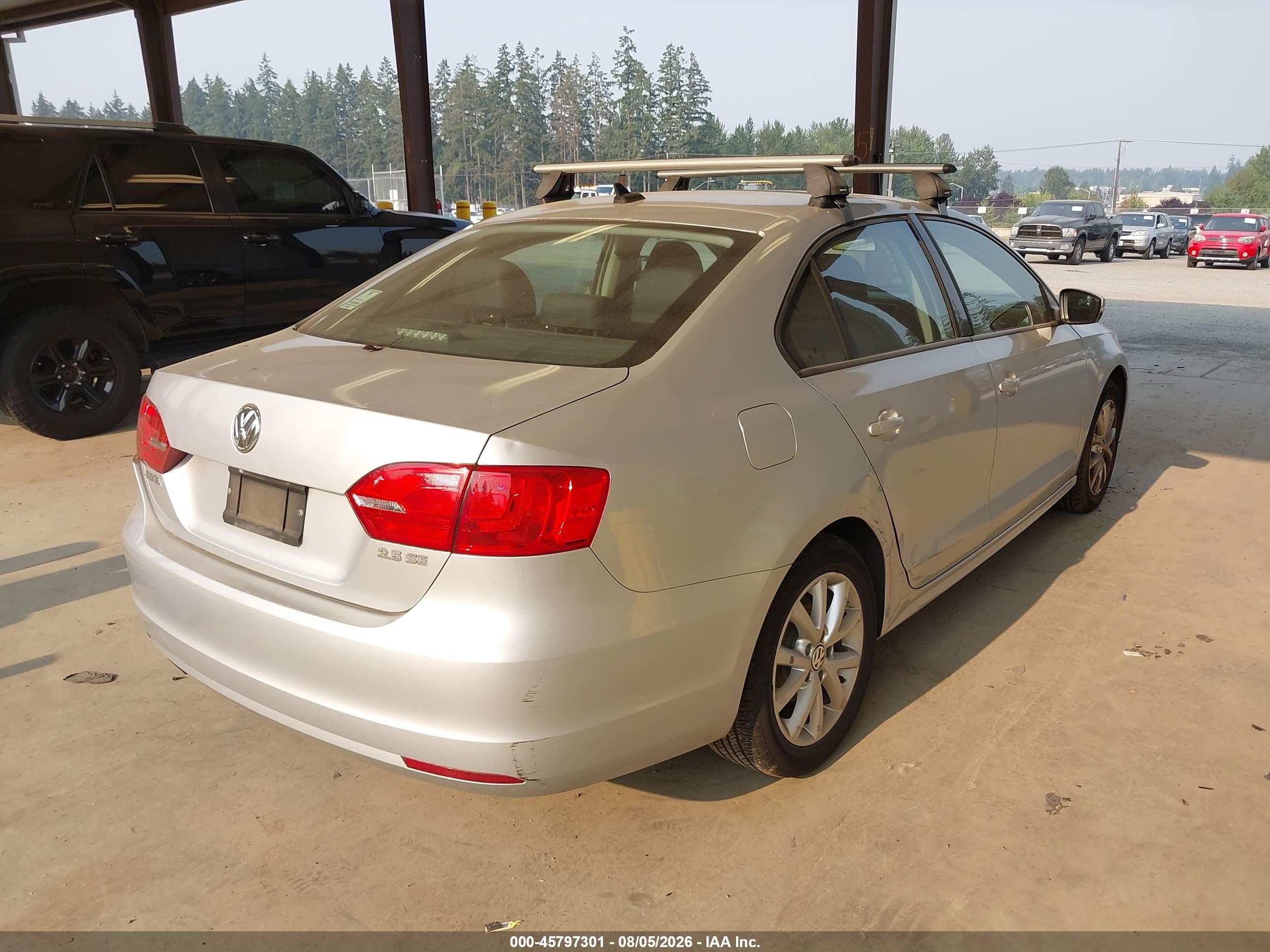 2012 Volkswagen Jetta 2.5l Se Silver vin: 3VWDP7AJ6CM321889