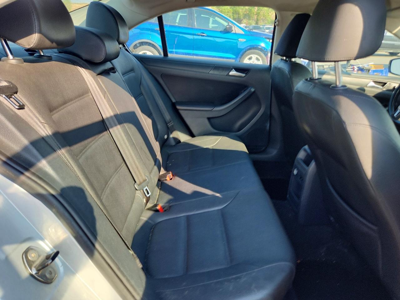 2012 Volkswagen Jetta Se Silver vin: 3VWDP7AJ6CM349482
