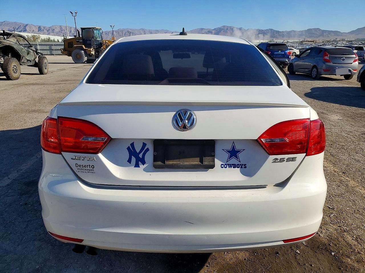 2012 Volkswagen Jetta Se White vin: 3VWDP7AJ6CM365505