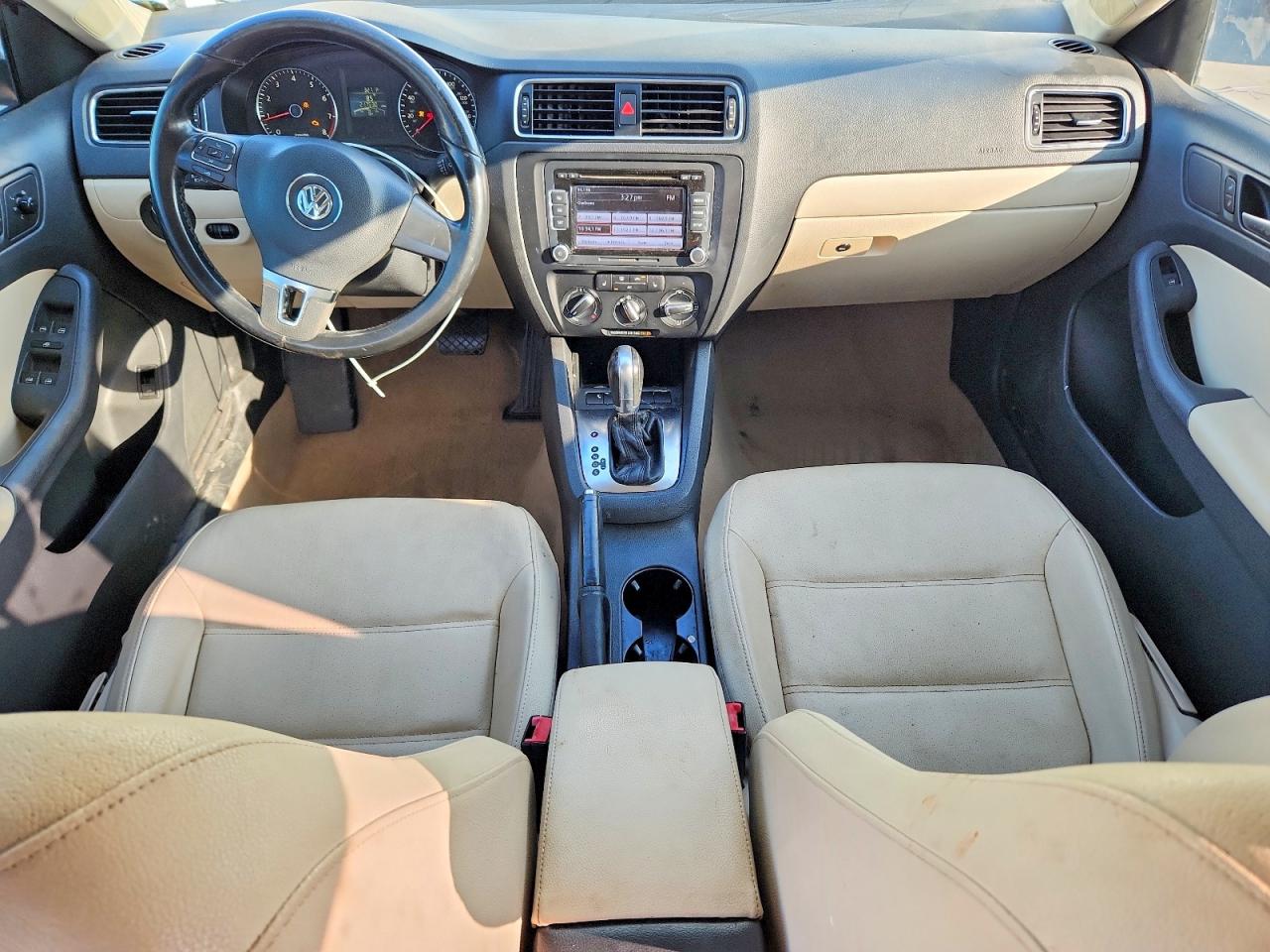 2012 Volkswagen Jetta Se White vin: 3VWDP7AJ6CM415836